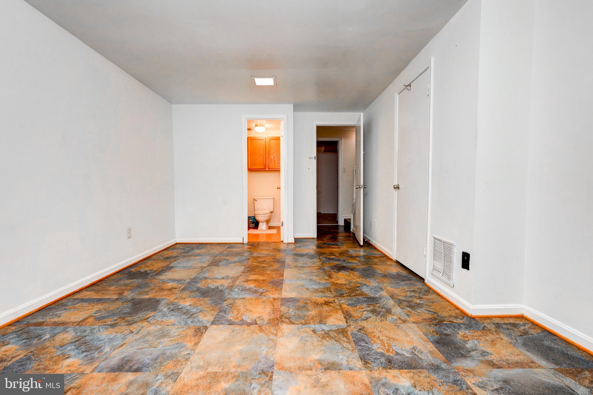 20212 RAVENSDALE COURT