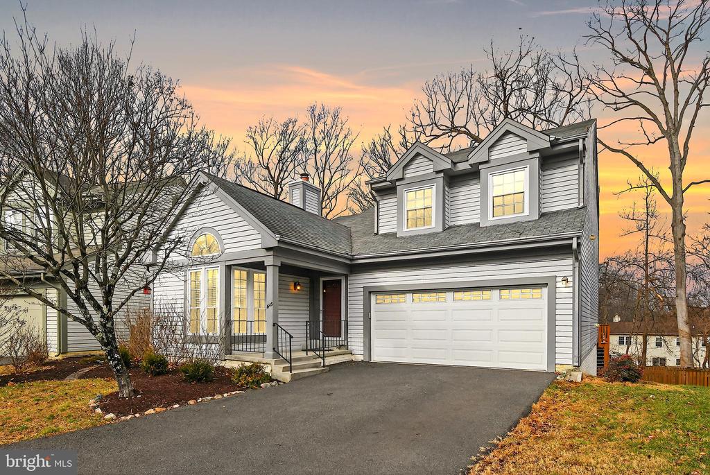 1645 NORDIC HILL CIRCLE