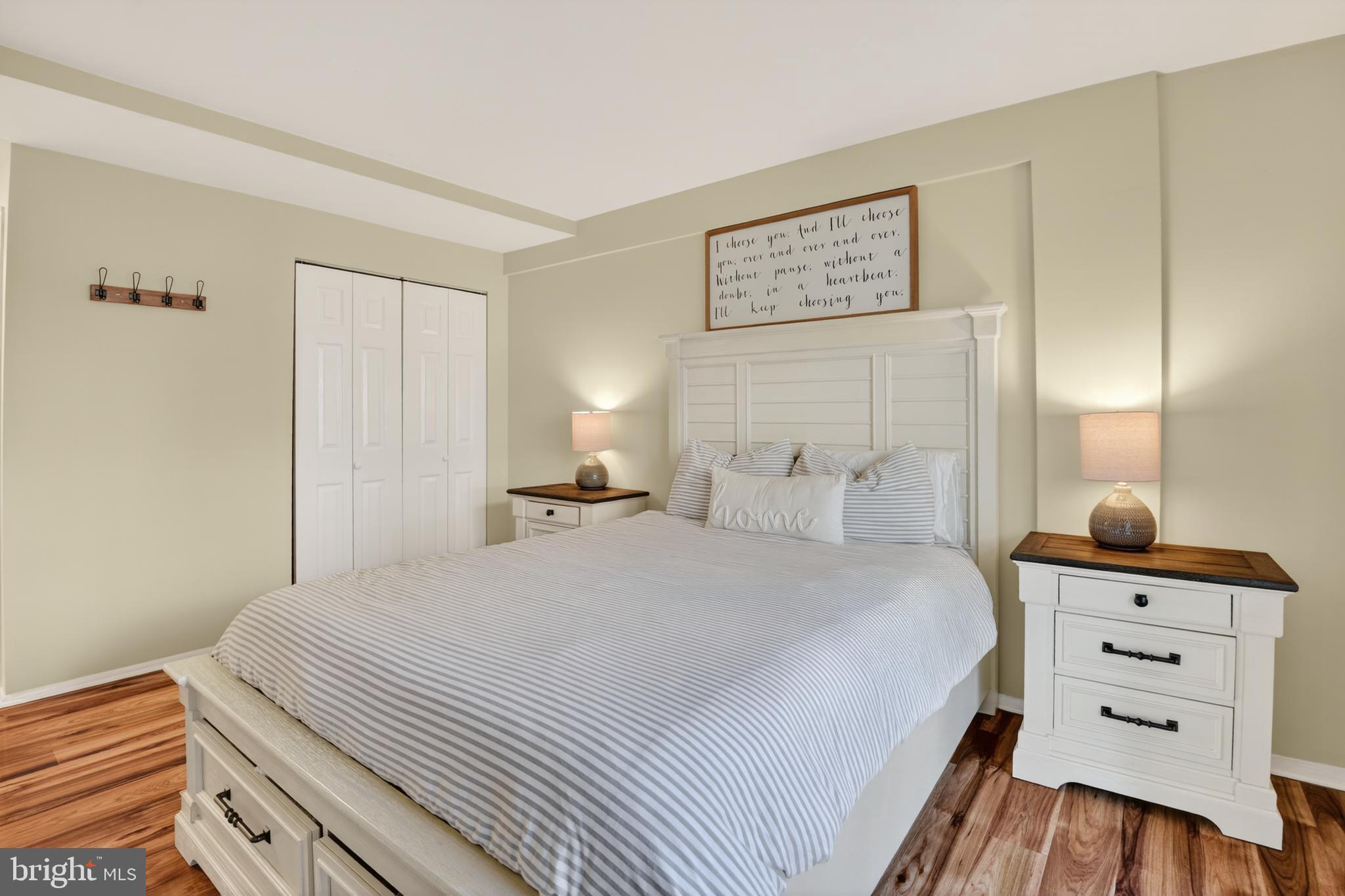 2498 SUN VALLEY CIRCLE