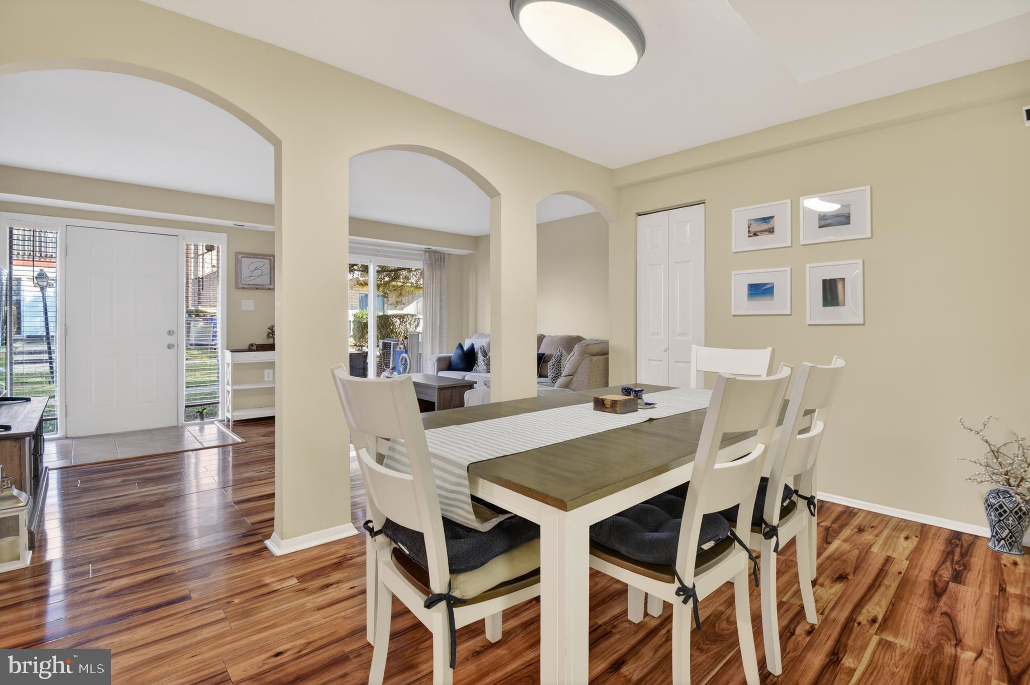 2498 SUN VALLEY CIRCLE