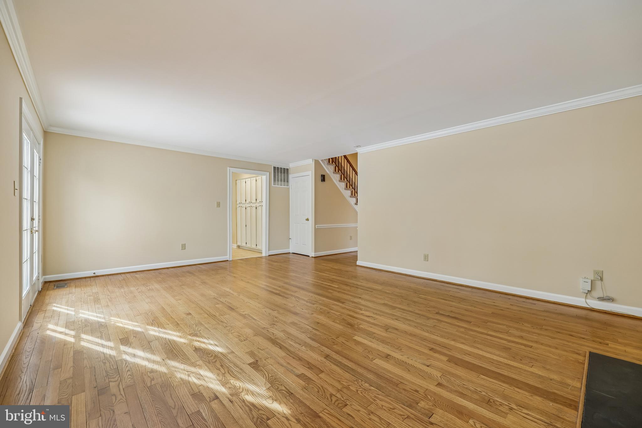 16405 EQUESTRIAN LANE