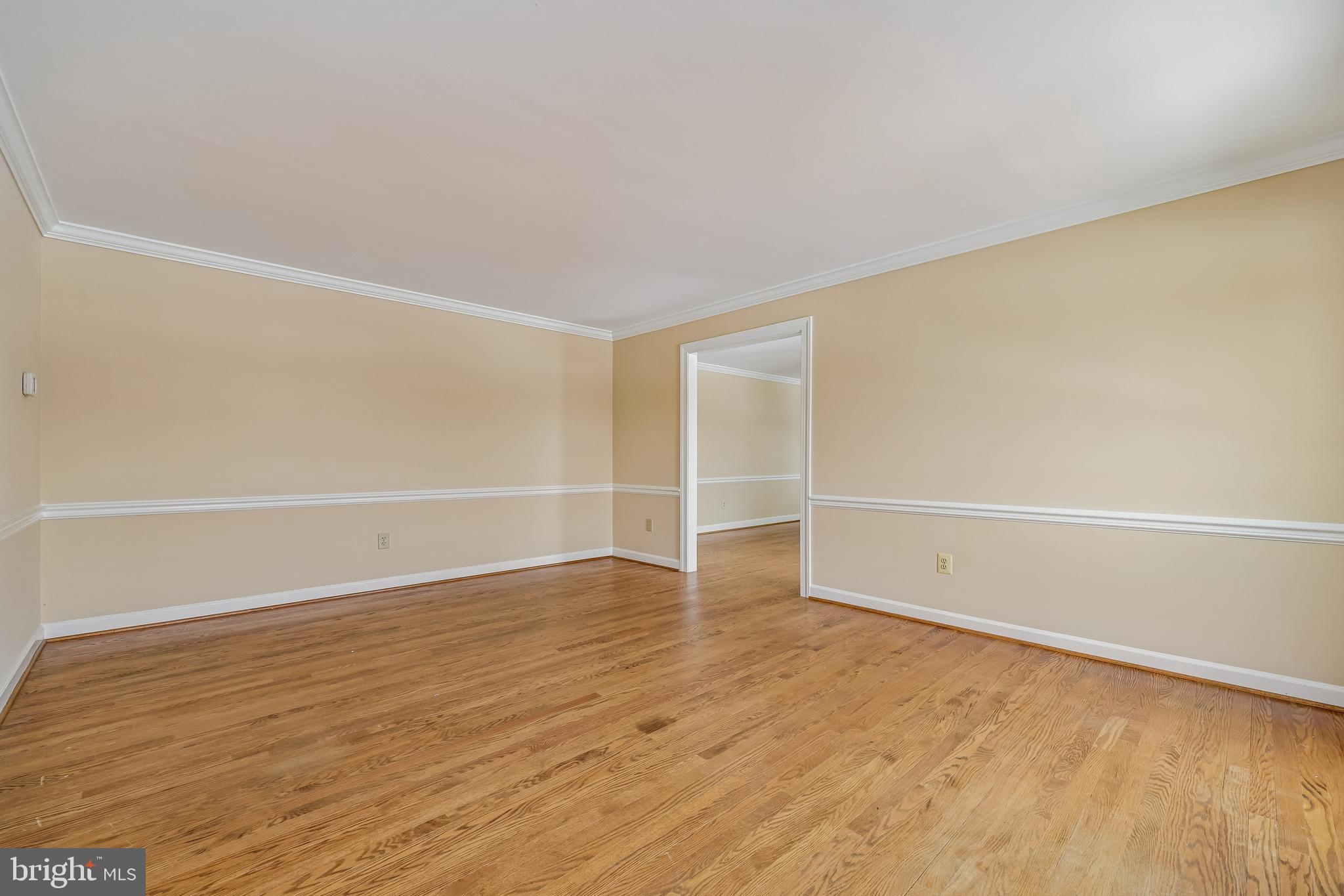 16405 EQUESTRIAN LANE