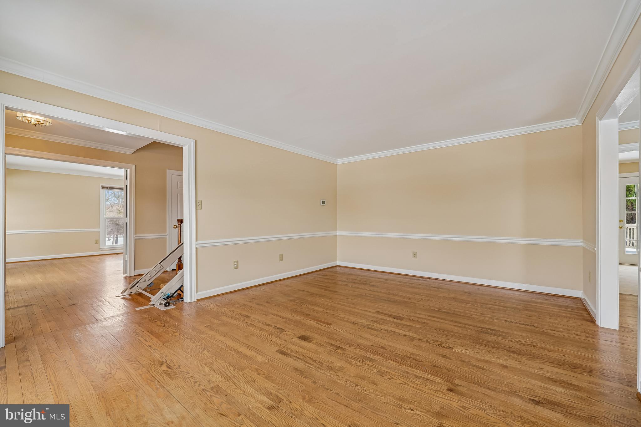 16405 EQUESTRIAN LANE