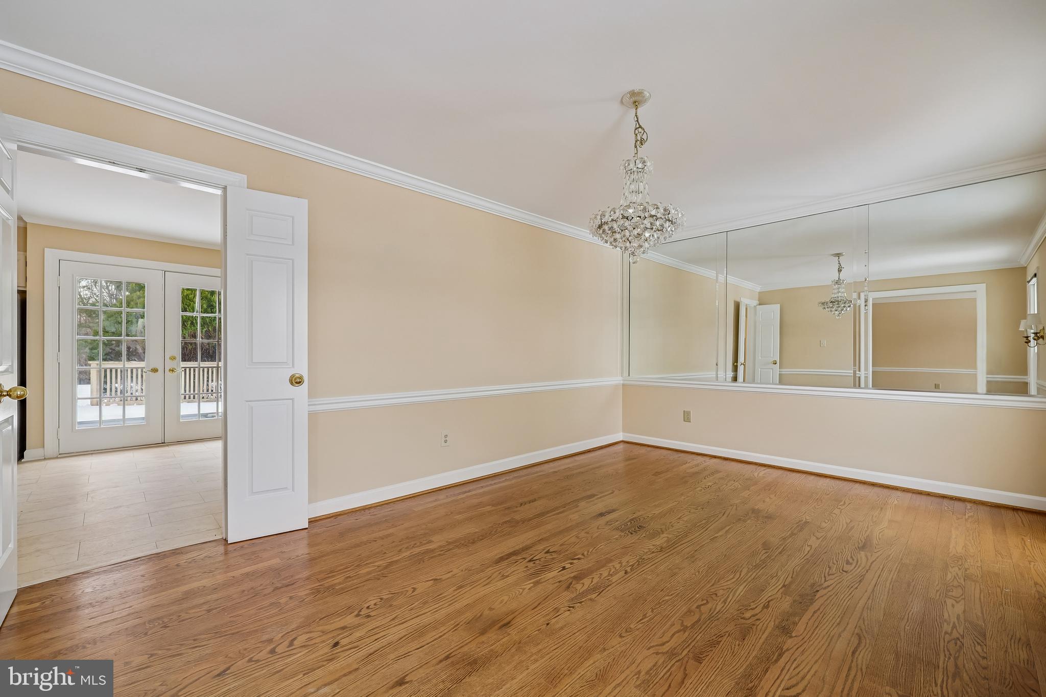 16405 EQUESTRIAN LANE