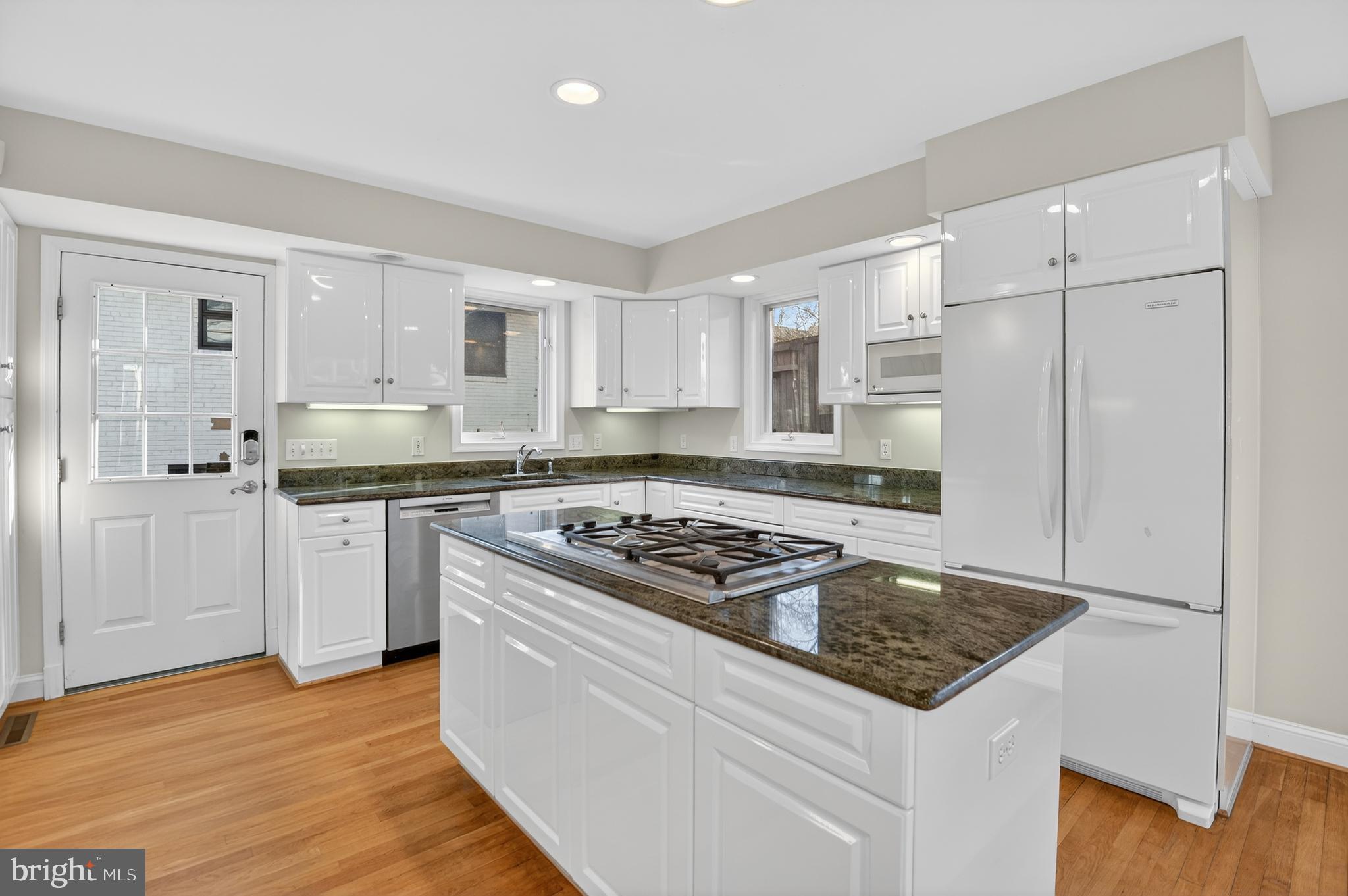 5410 BRADLEY BOULEVARD