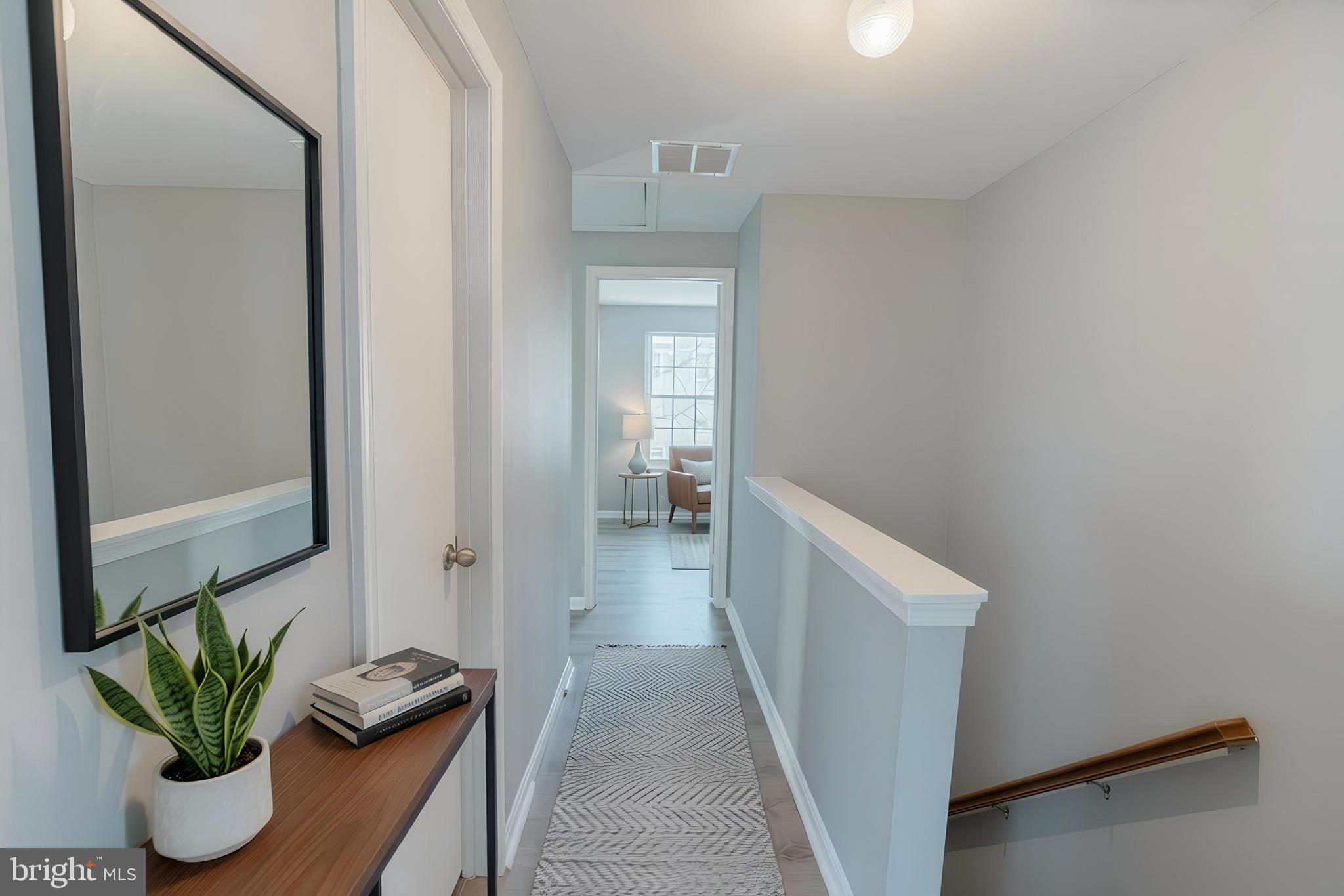 2343 LONDON BRIDGE DRIVE