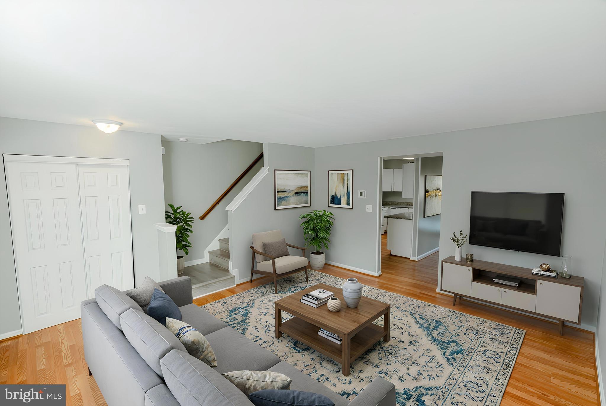 2343 LONDON BRIDGE DRIVE