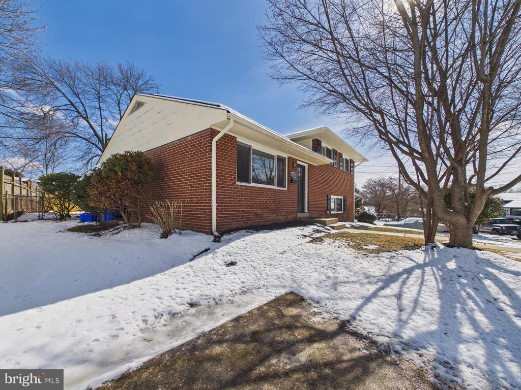 10309 CONOVER DRIVE