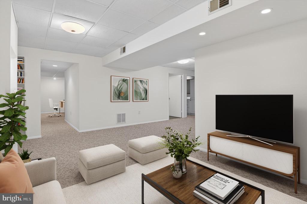 8428 TEA ROSE DRIVE