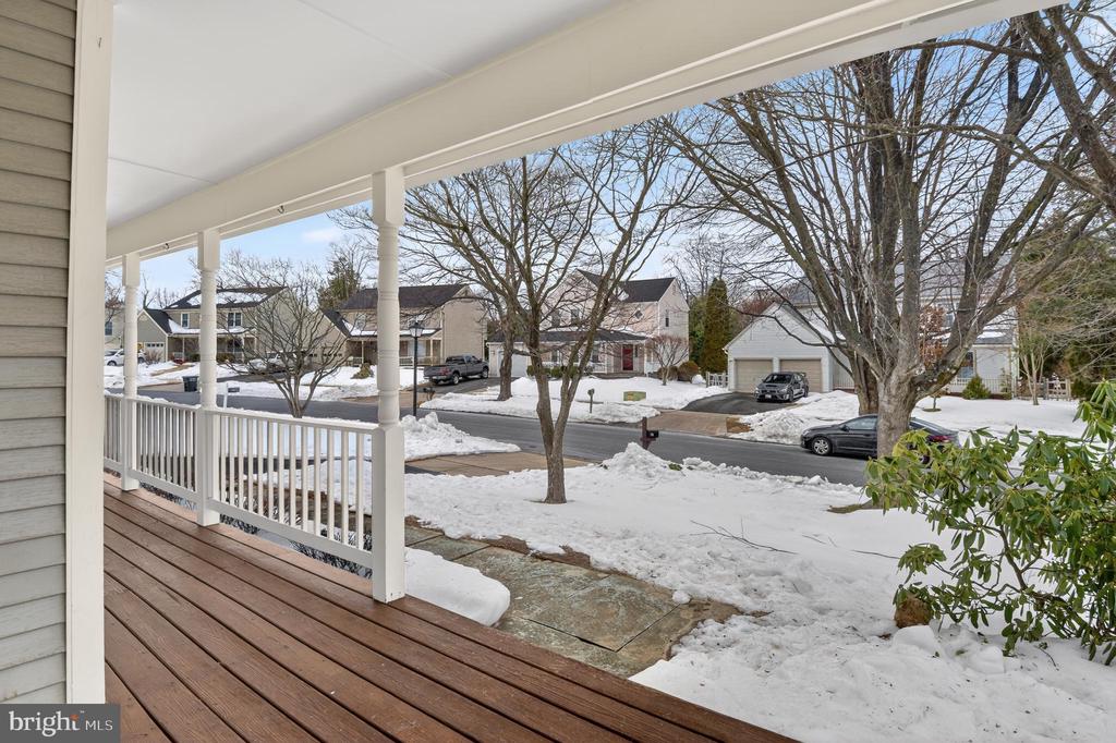 8428 TEA ROSE DRIVE