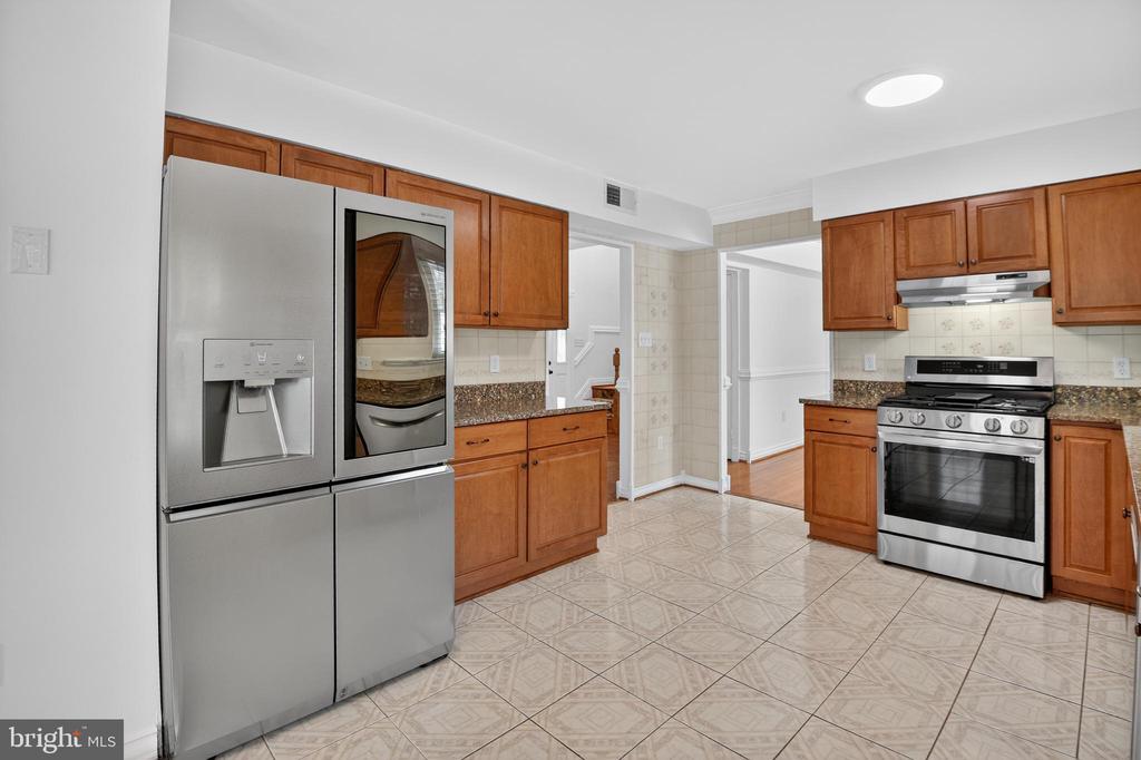 8428 TEA ROSE DRIVE