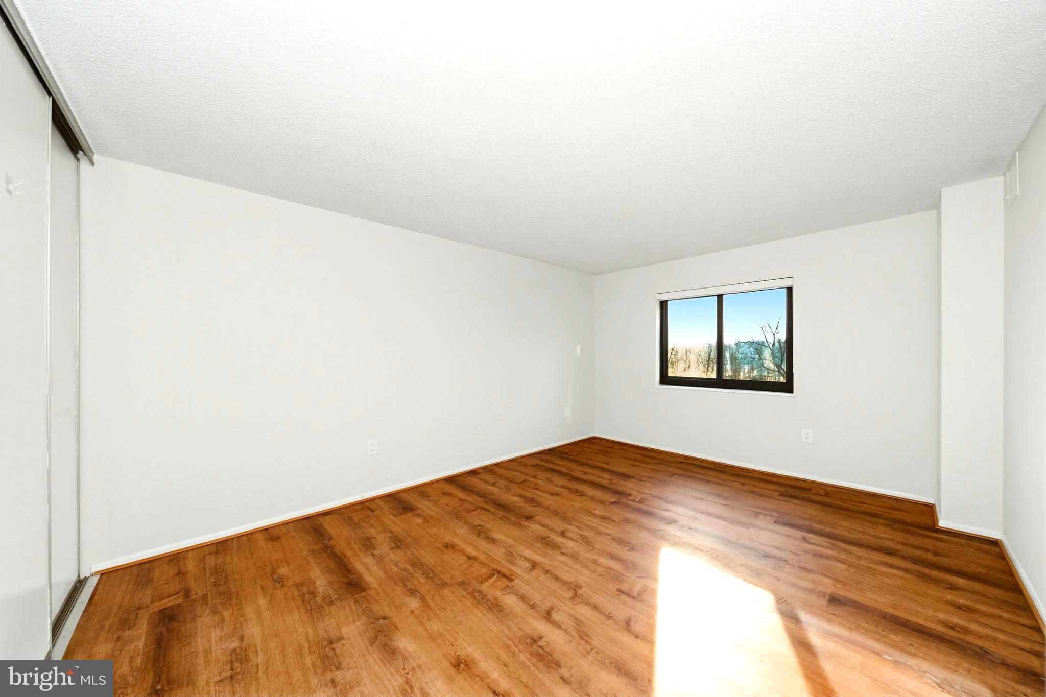 15115 INTERLACHEN 3-621