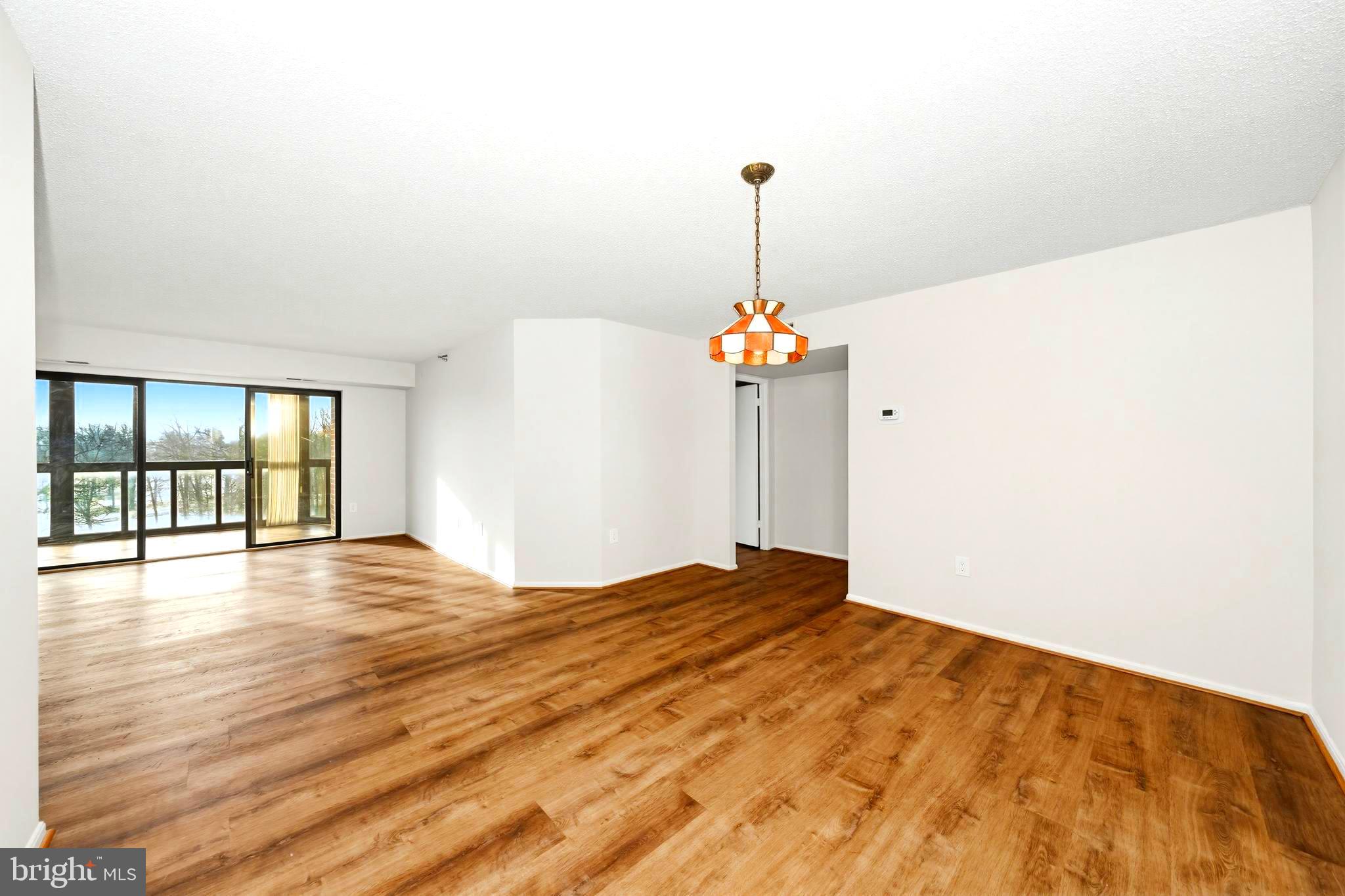 15115 INTERLACHEN 3-621