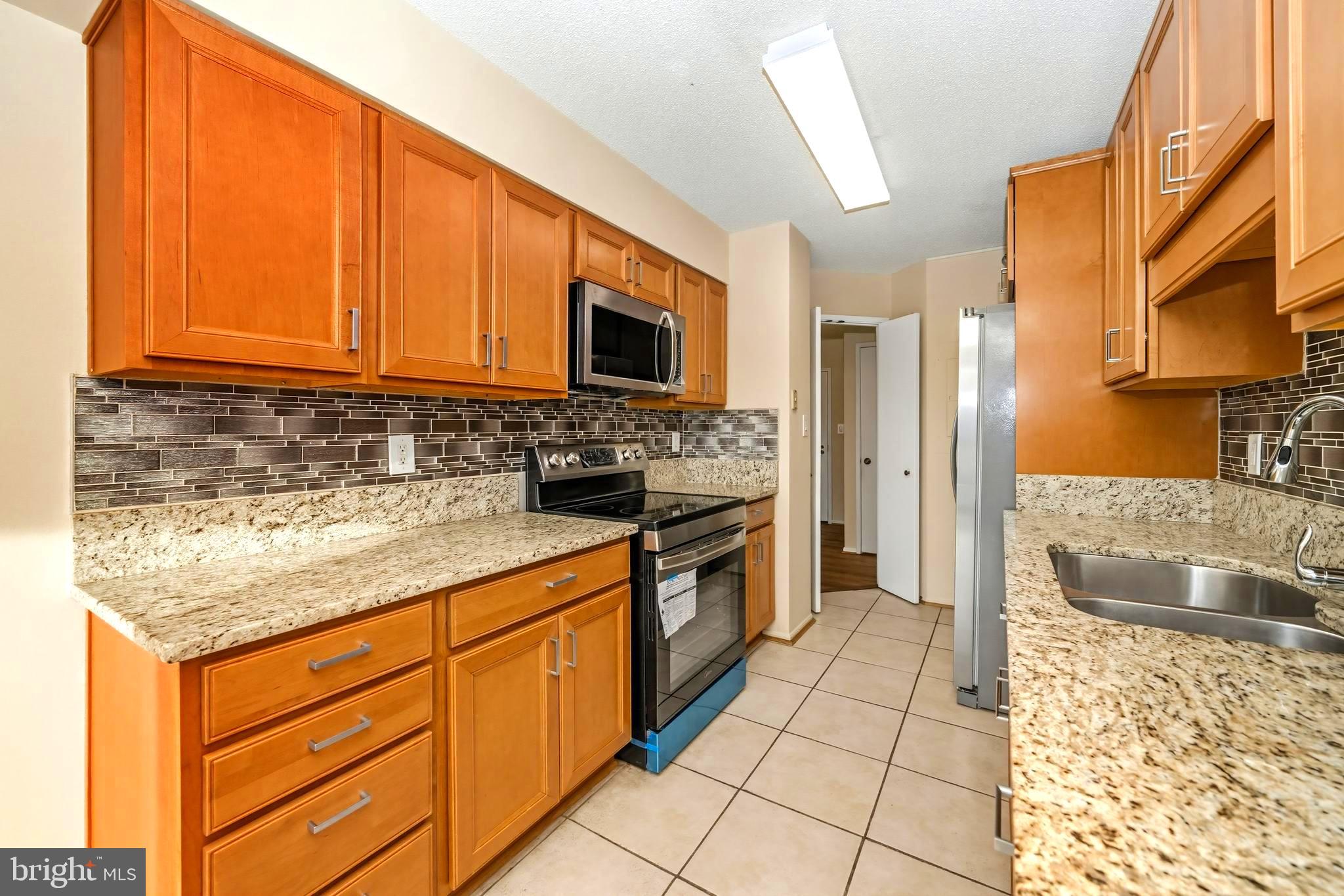 15115 INTERLACHEN 3-621