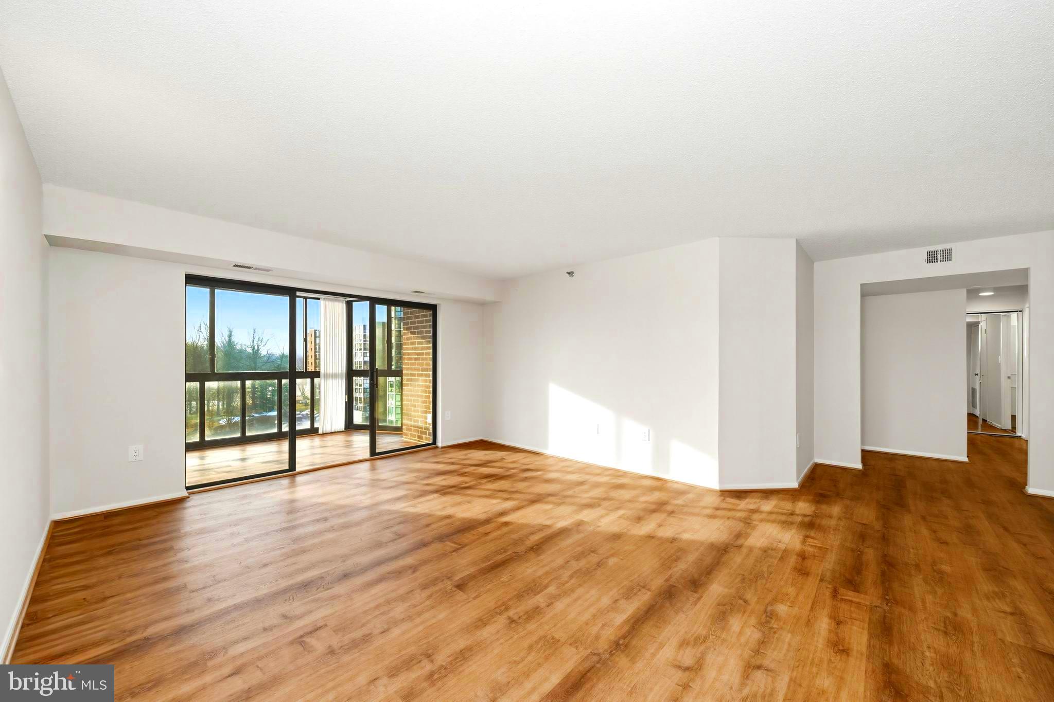 15115 INTERLACHEN 3-621