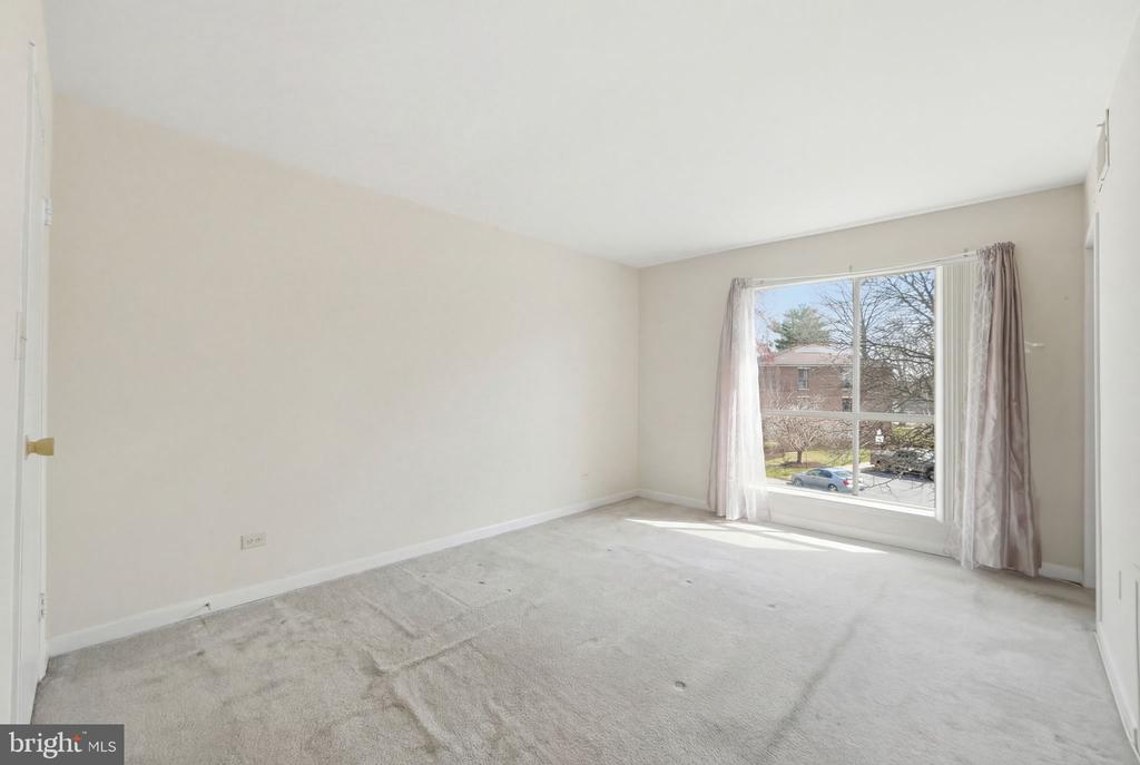 17805 BUEHLER ROAD 3