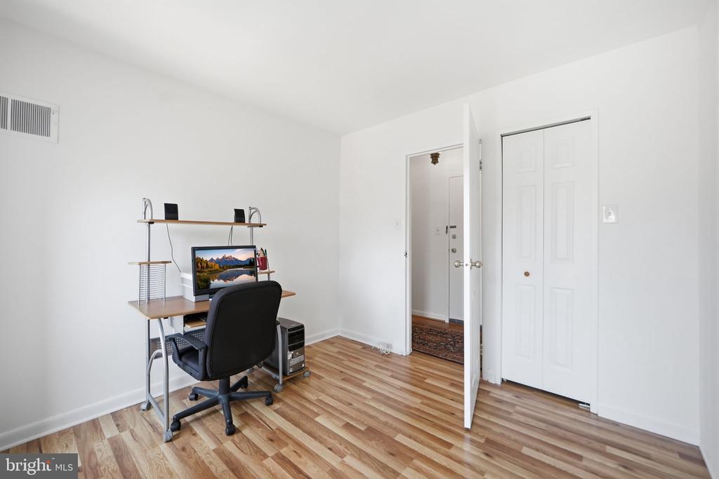 17805 BUEHLER ROAD 3