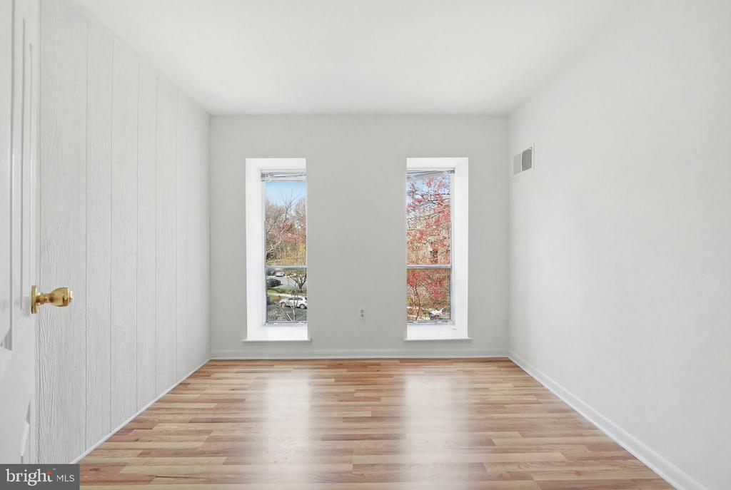 17805 BUEHLER ROAD 3