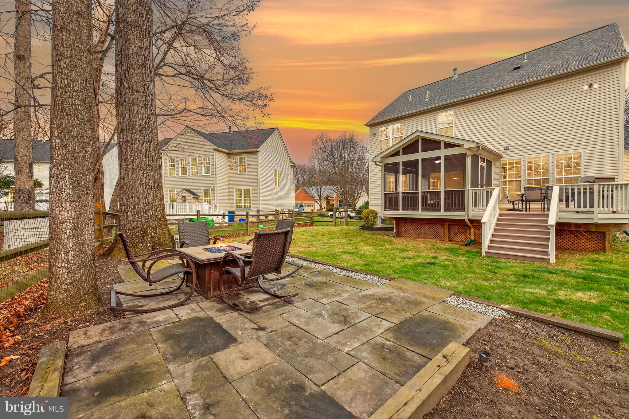 7810 HERITAGE FARM DRIVE