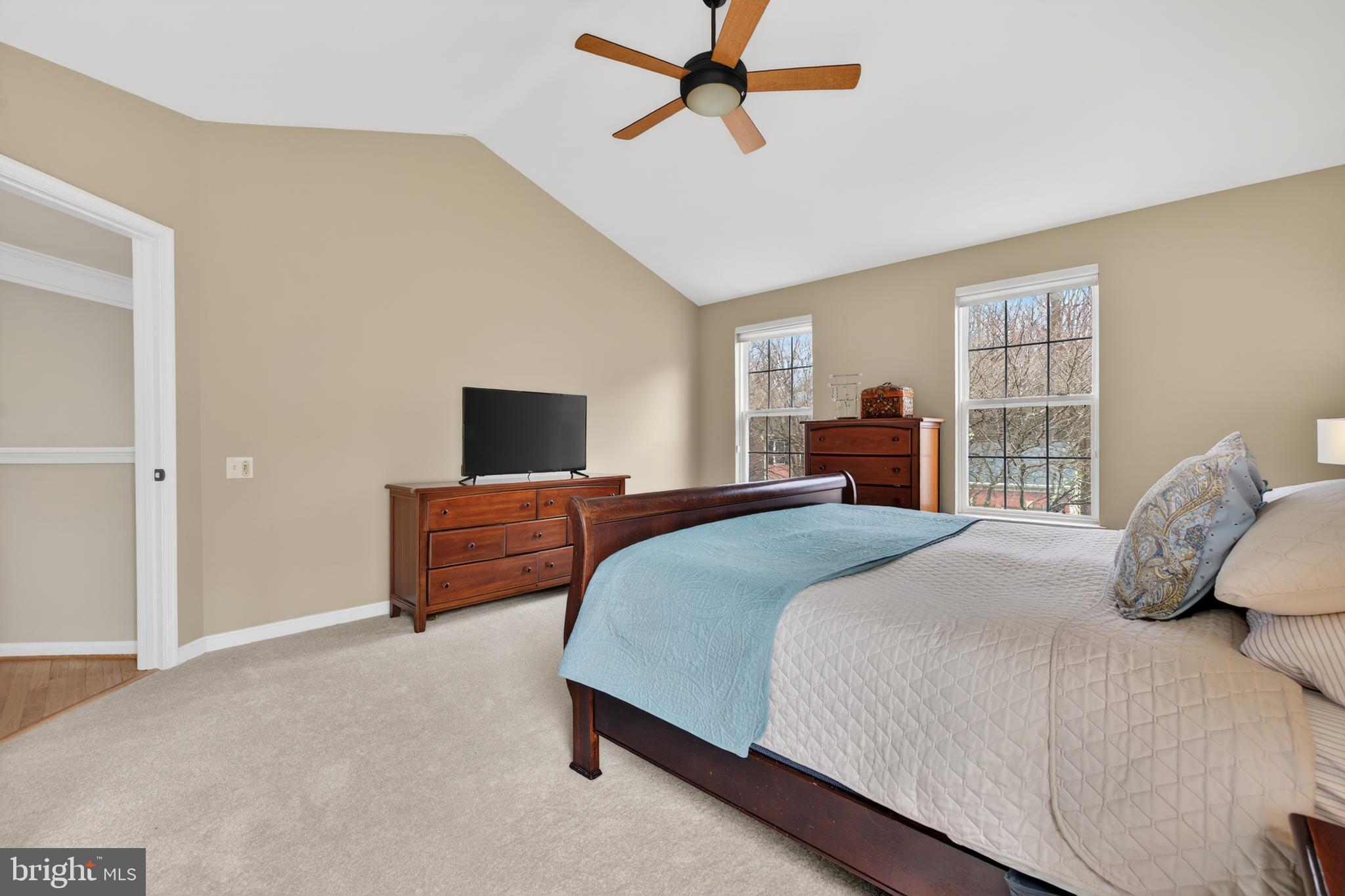 7810 HERITAGE FARM DRIVE