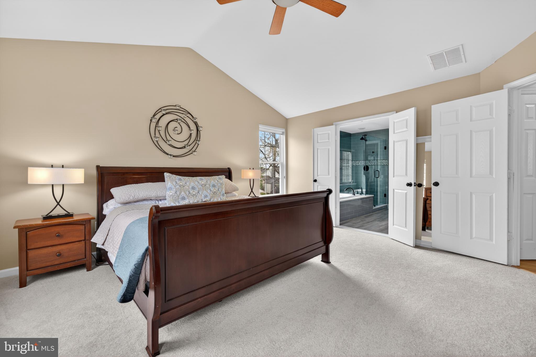 7810 HERITAGE FARM DRIVE