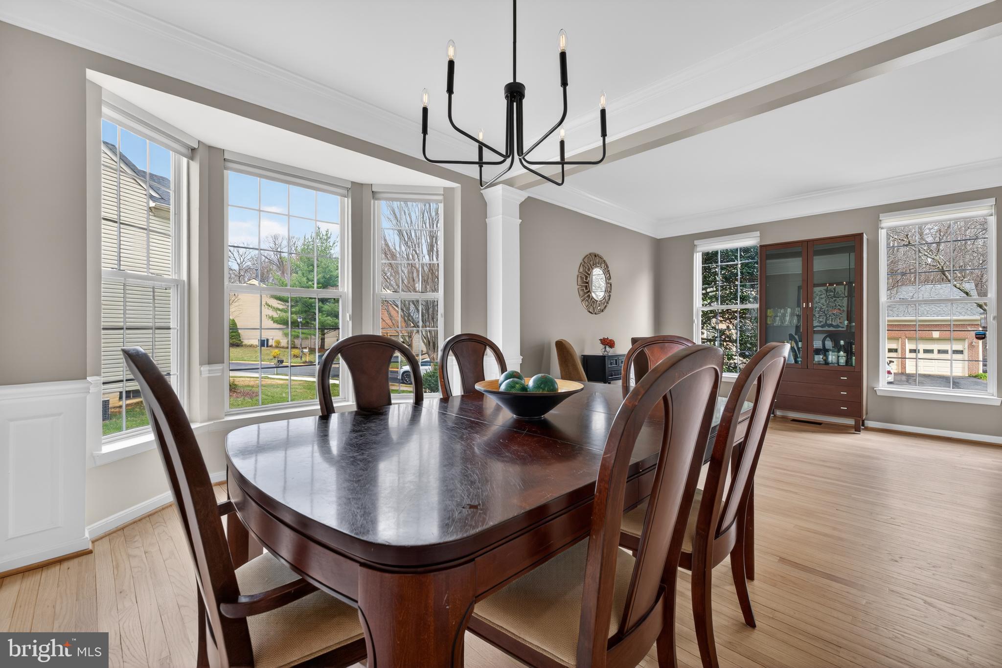 7810 HERITAGE FARM DRIVE