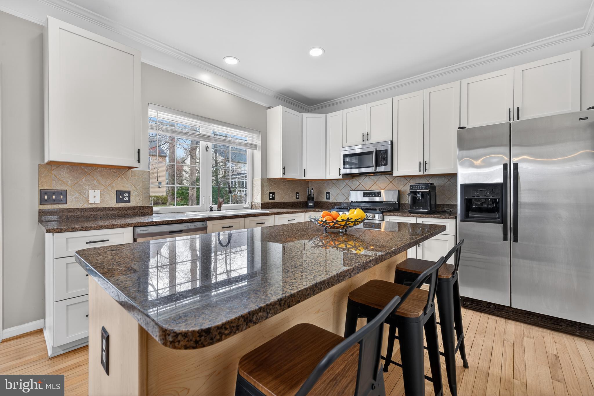7810 HERITAGE FARM DRIVE