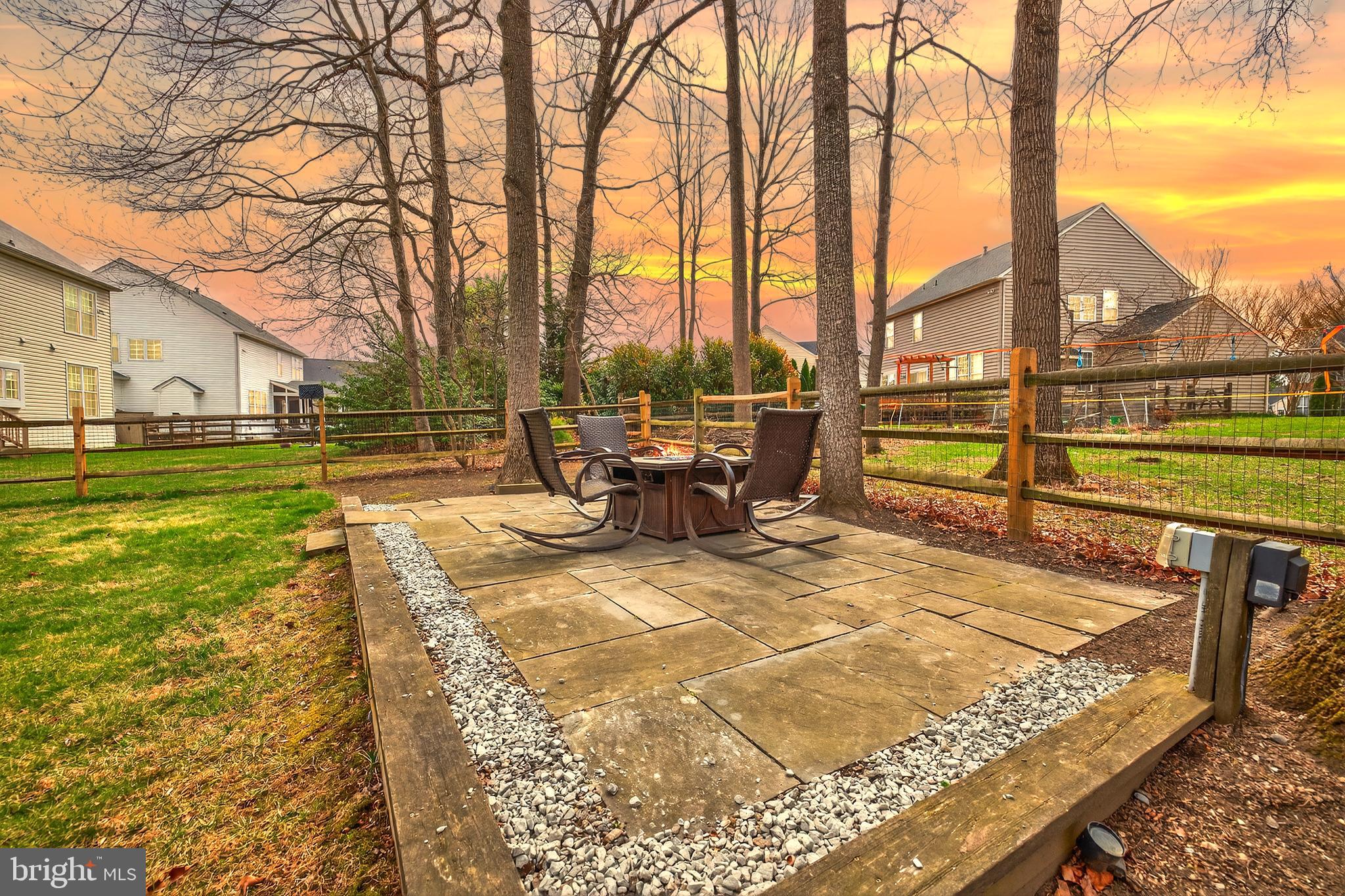 7810 HERITAGE FARM DRIVE