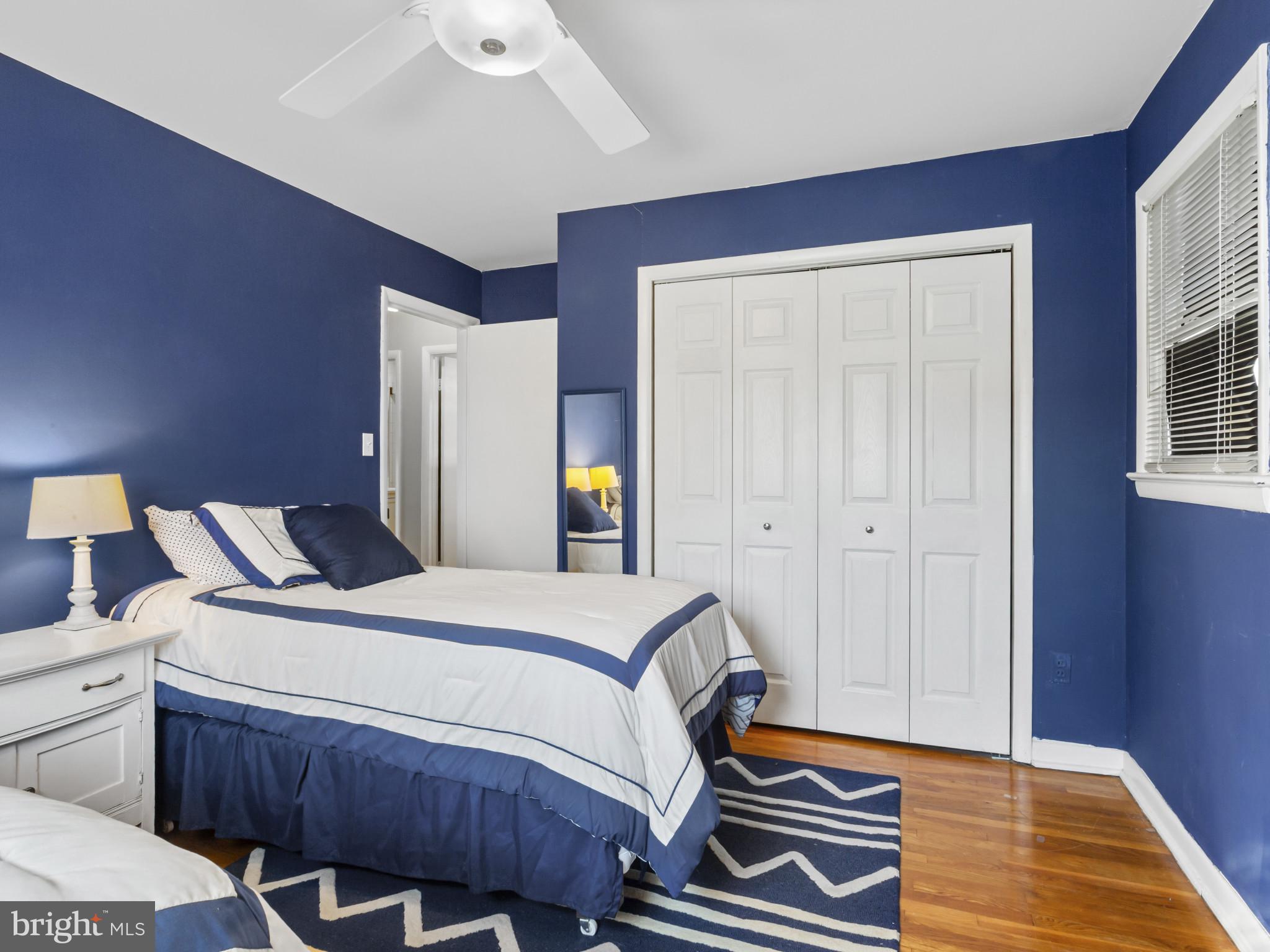 935 LOXFORD TERRACE
