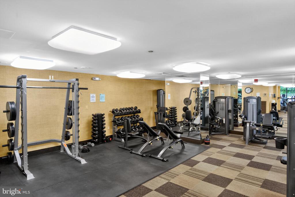 10101 GROSVENOR PLACE 1603