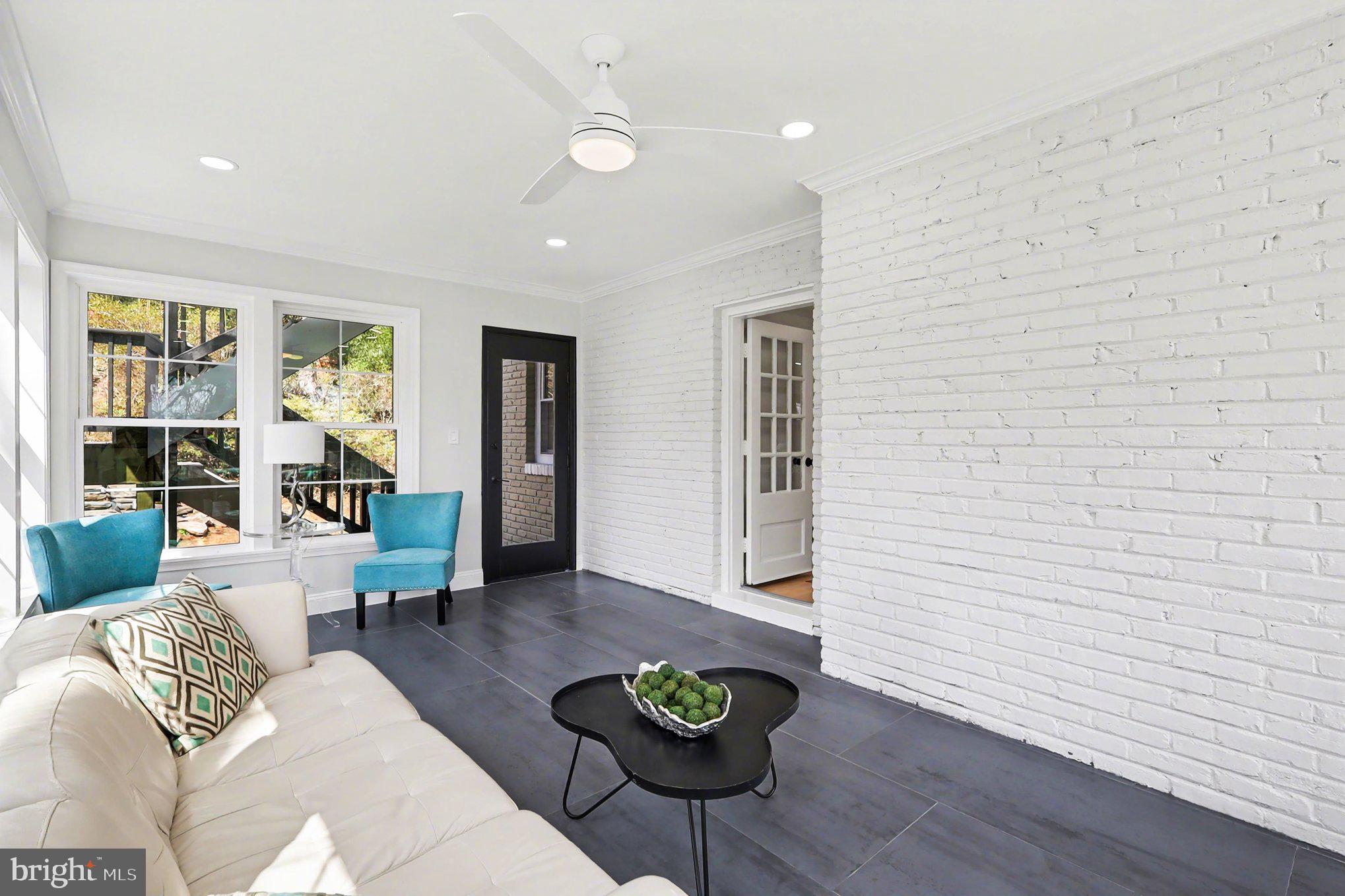 9414 WADSWORTH DRIVE