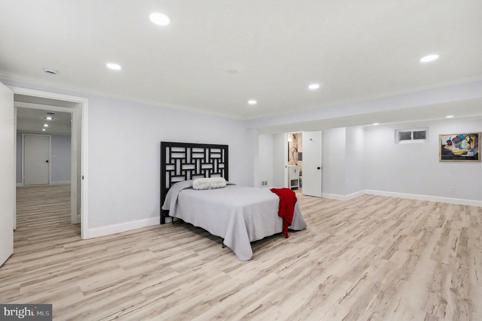 9414 WADSWORTH DRIVE