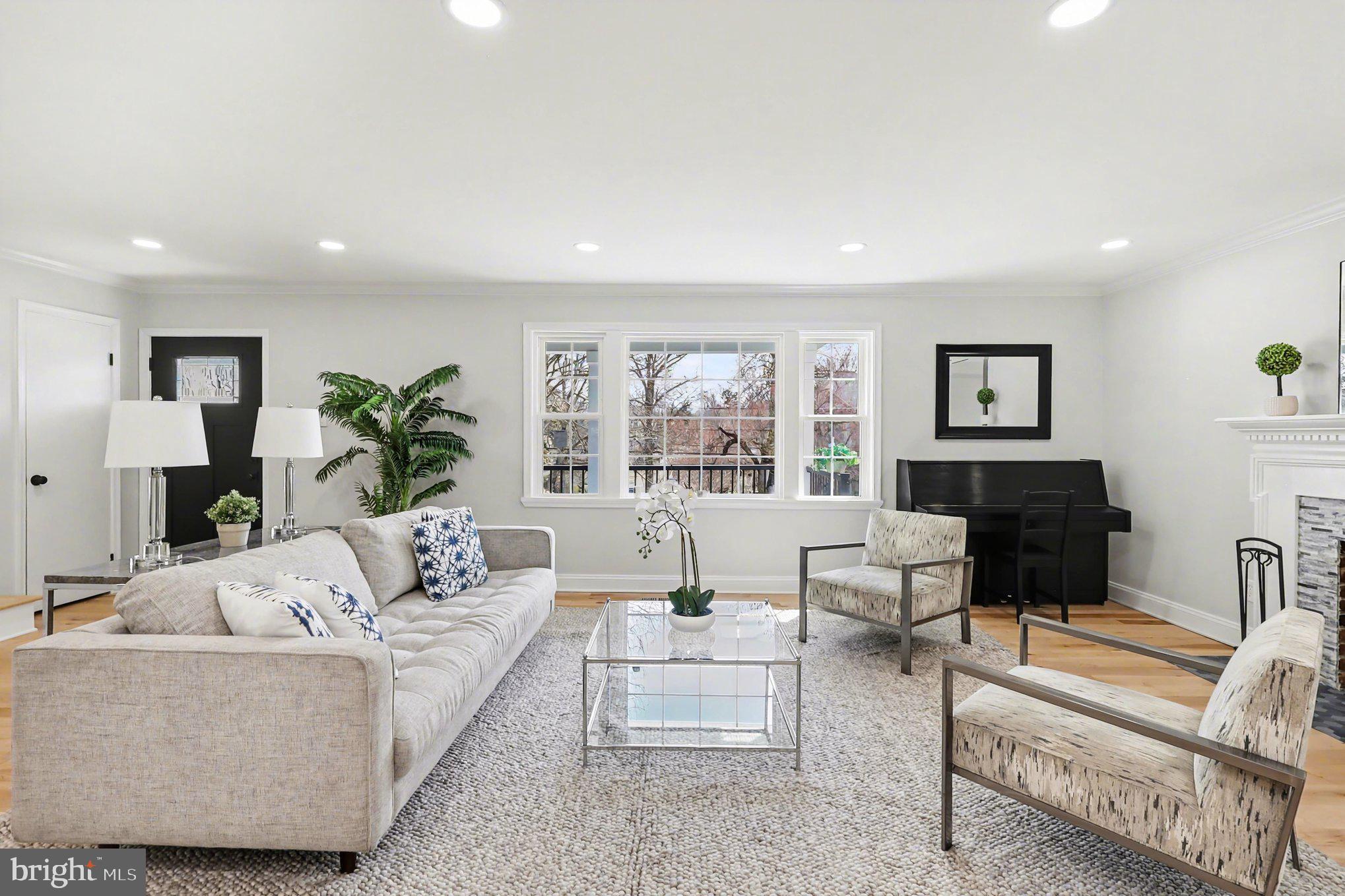 9414 WADSWORTH DRIVE