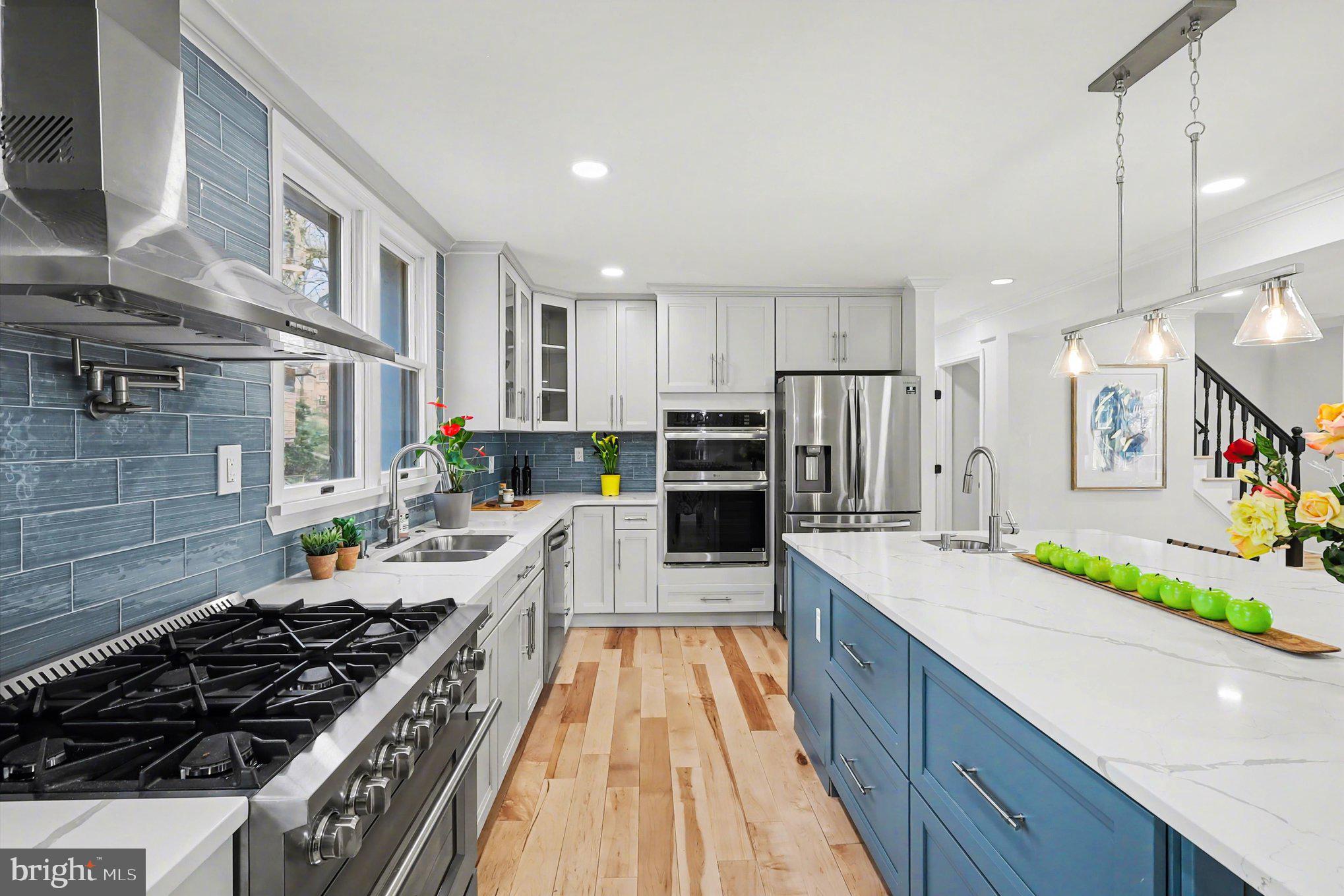 9414 WADSWORTH DRIVE