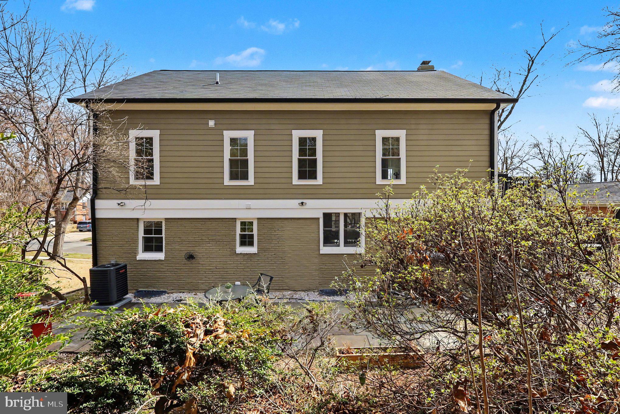 9414 WADSWORTH DRIVE