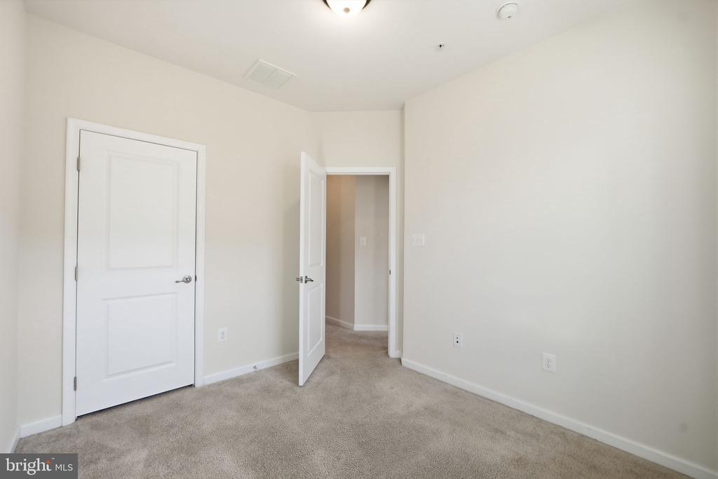 22447 BRIGHT SKY DRIVE