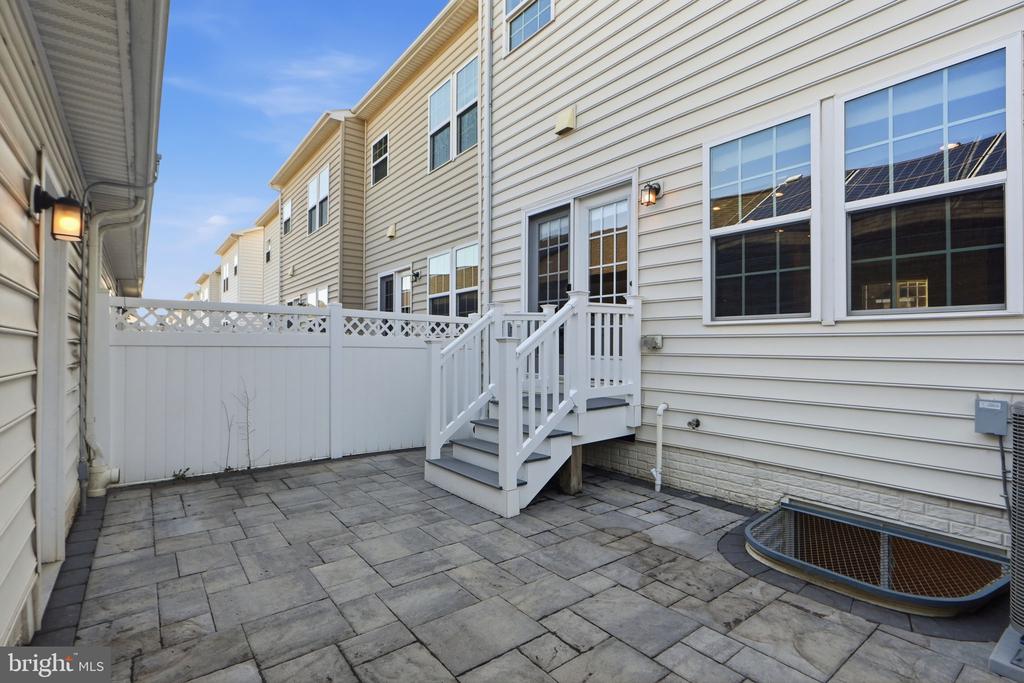22447 BRIGHT SKY DRIVE