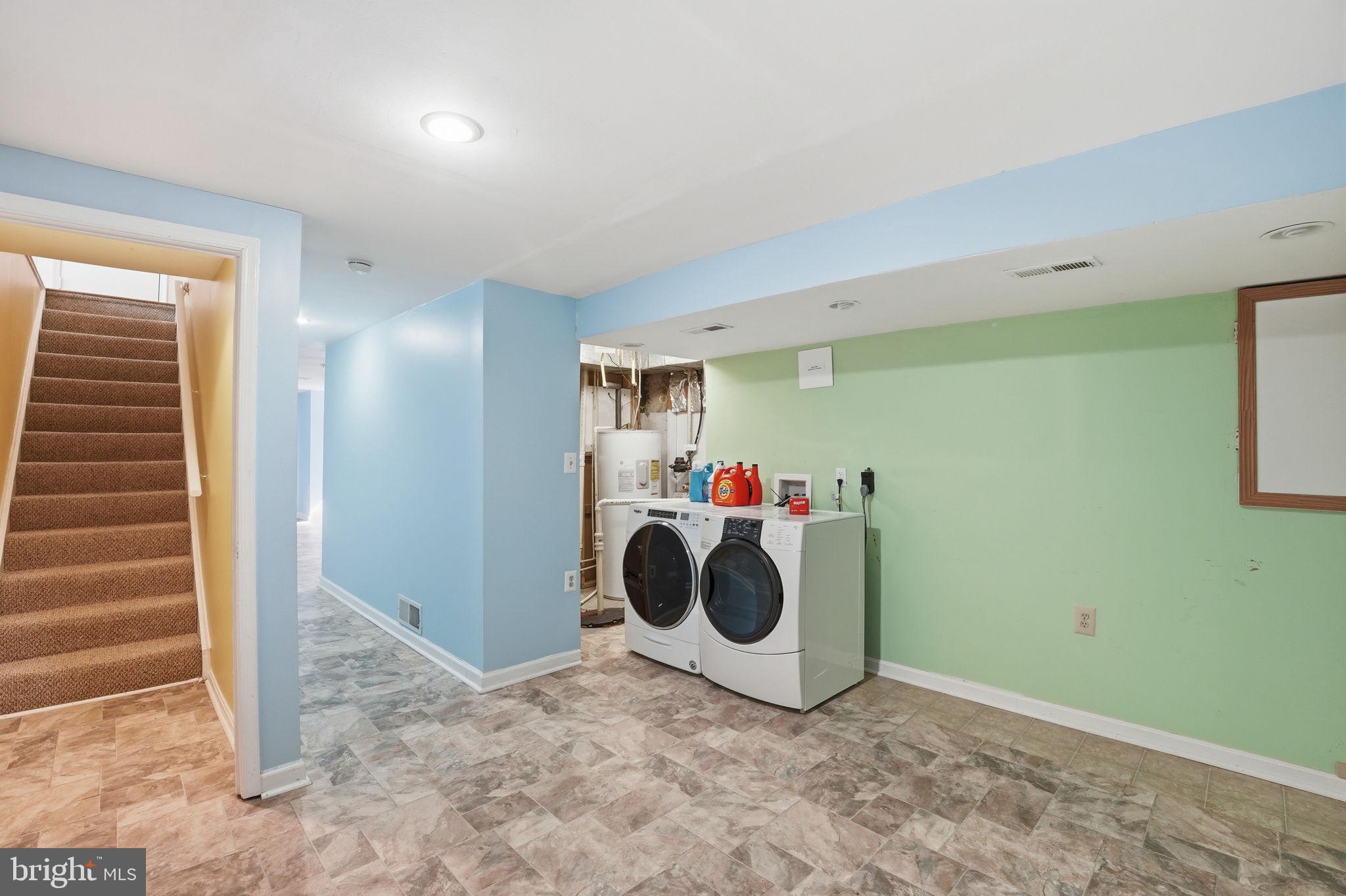 8507 TINDAL SPRINGS DRIVE