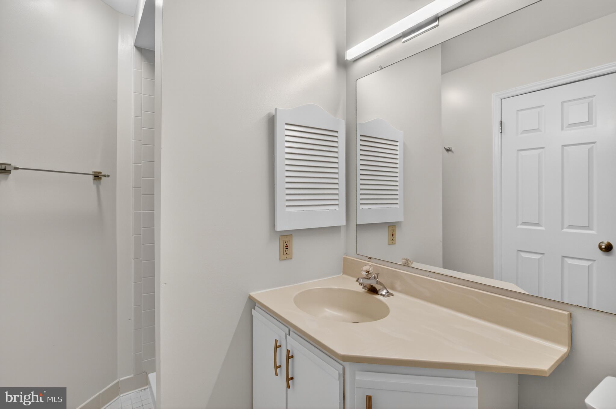 5804 INMAN PARK CIRCLE 120