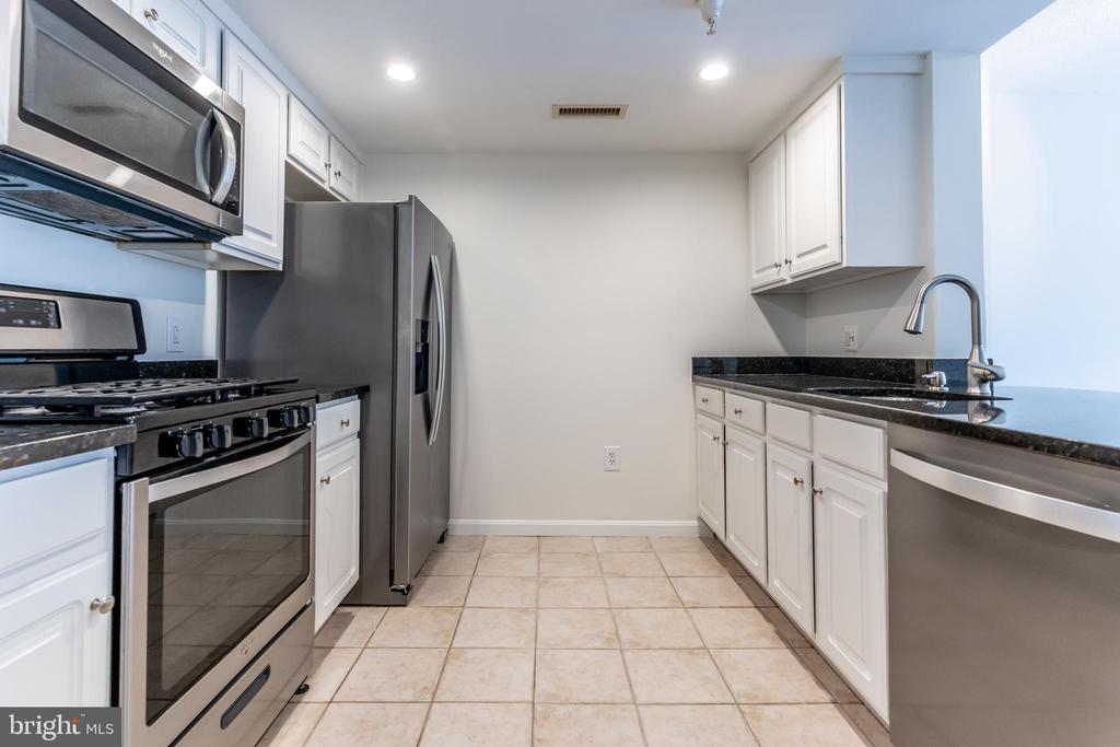 11710 OLD GEORGETOWN ROAD 1322