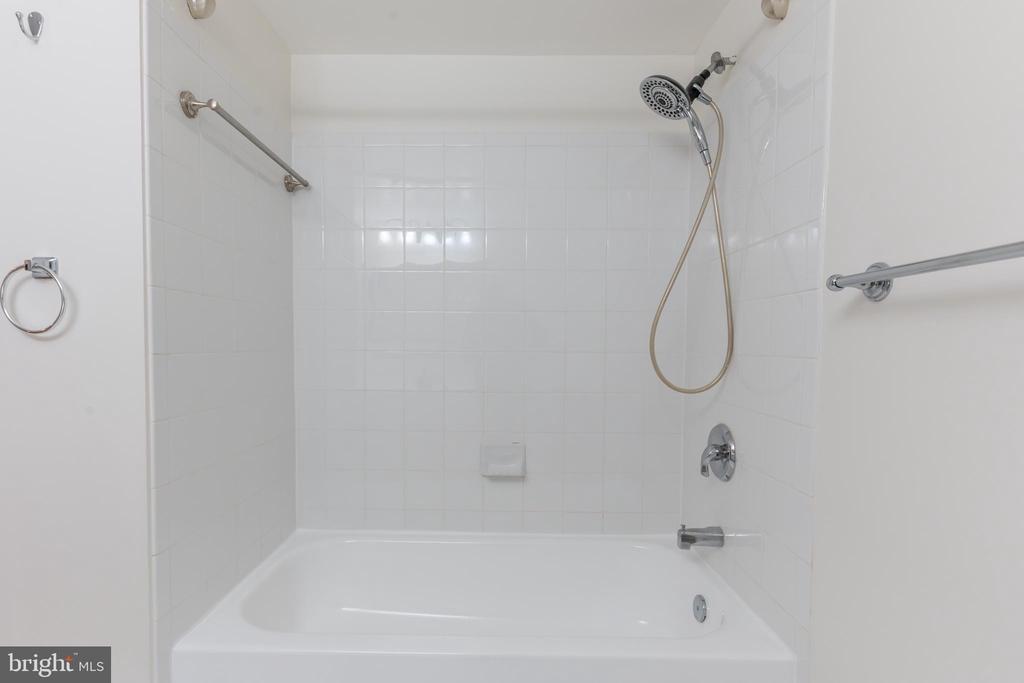 11710 OLD GEORGETOWN ROAD 1322