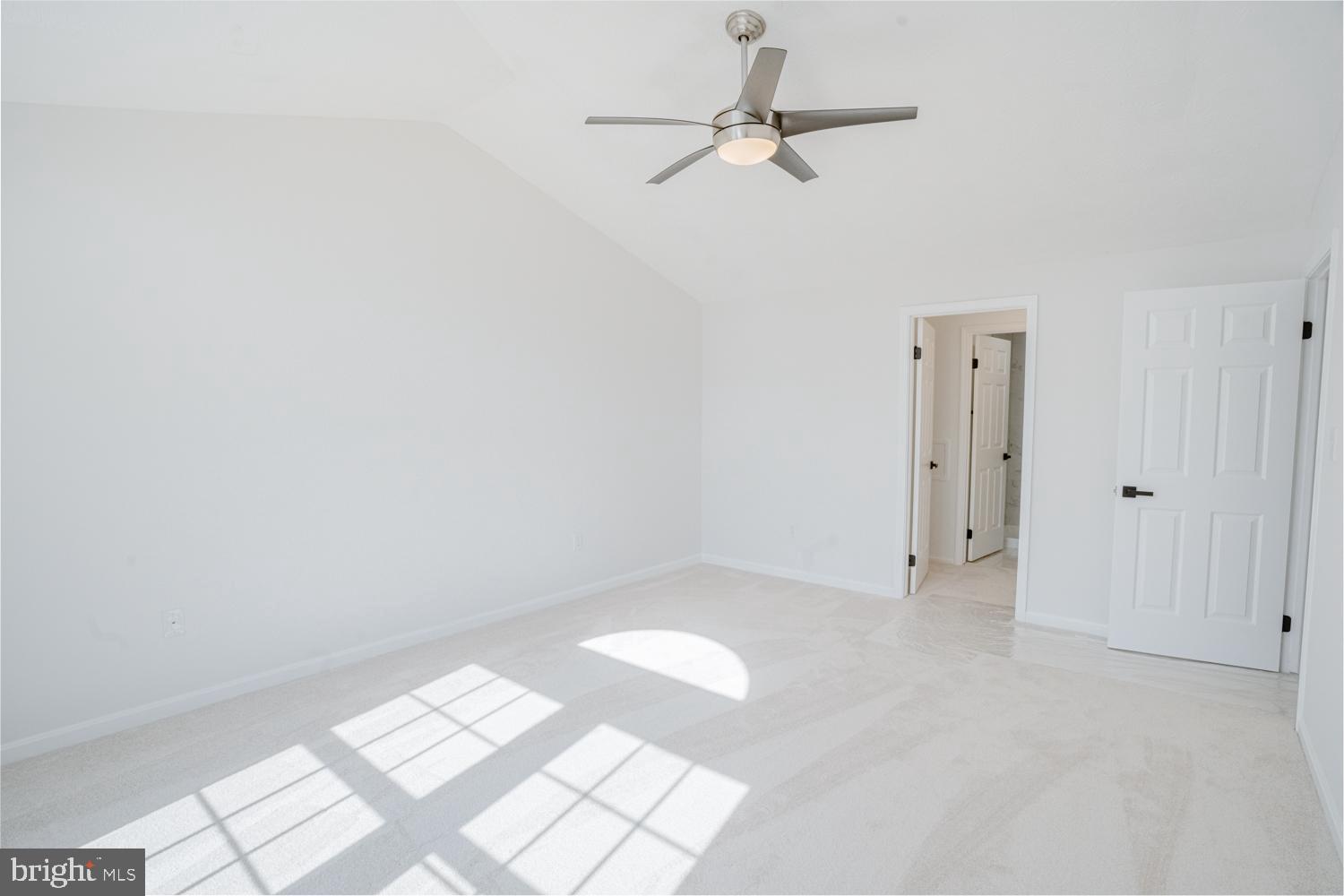 1316 WINDMILL LANE