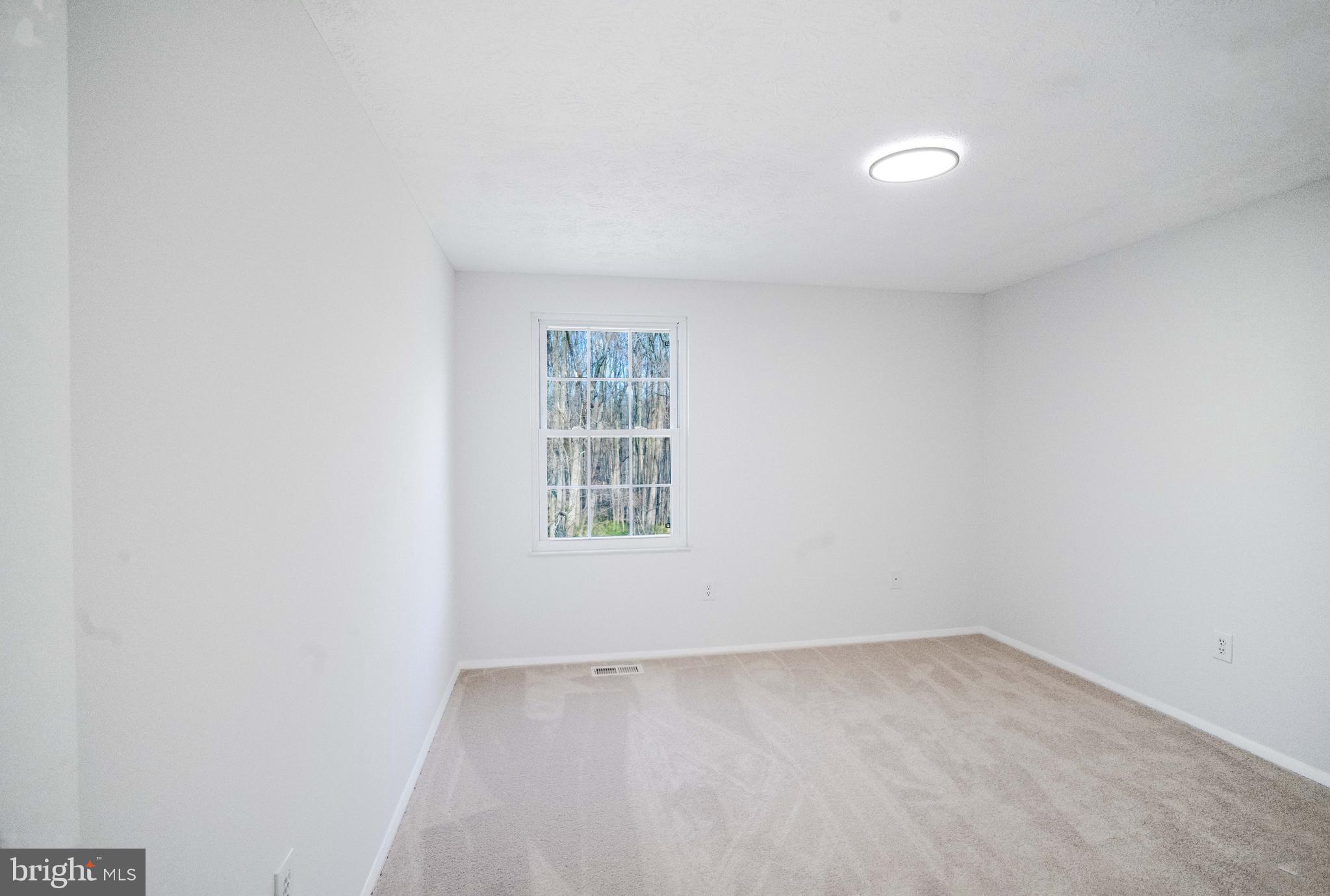 1316 WINDMILL LANE