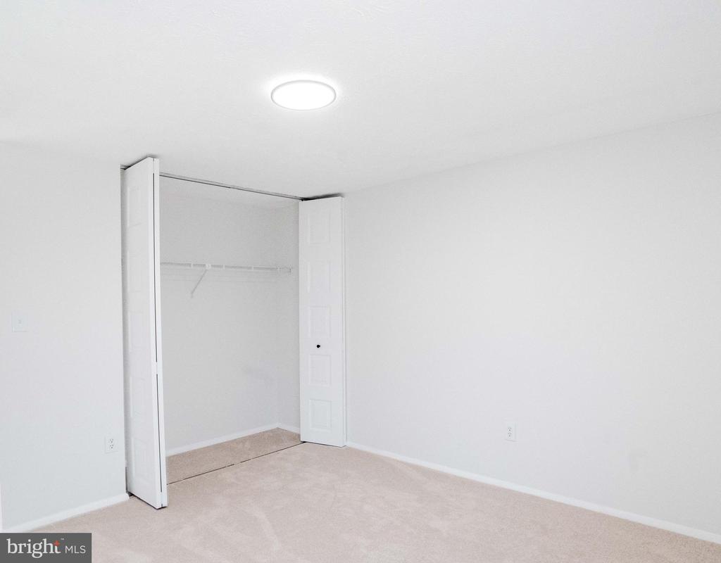 1316 WINDMILL LANE