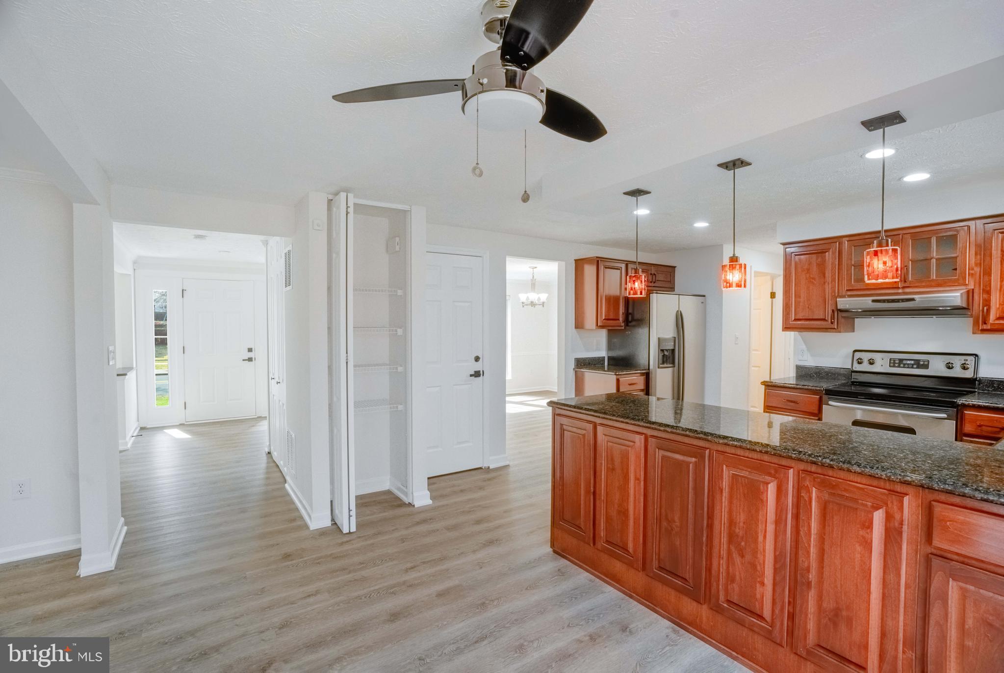 1316 WINDMILL LANE
