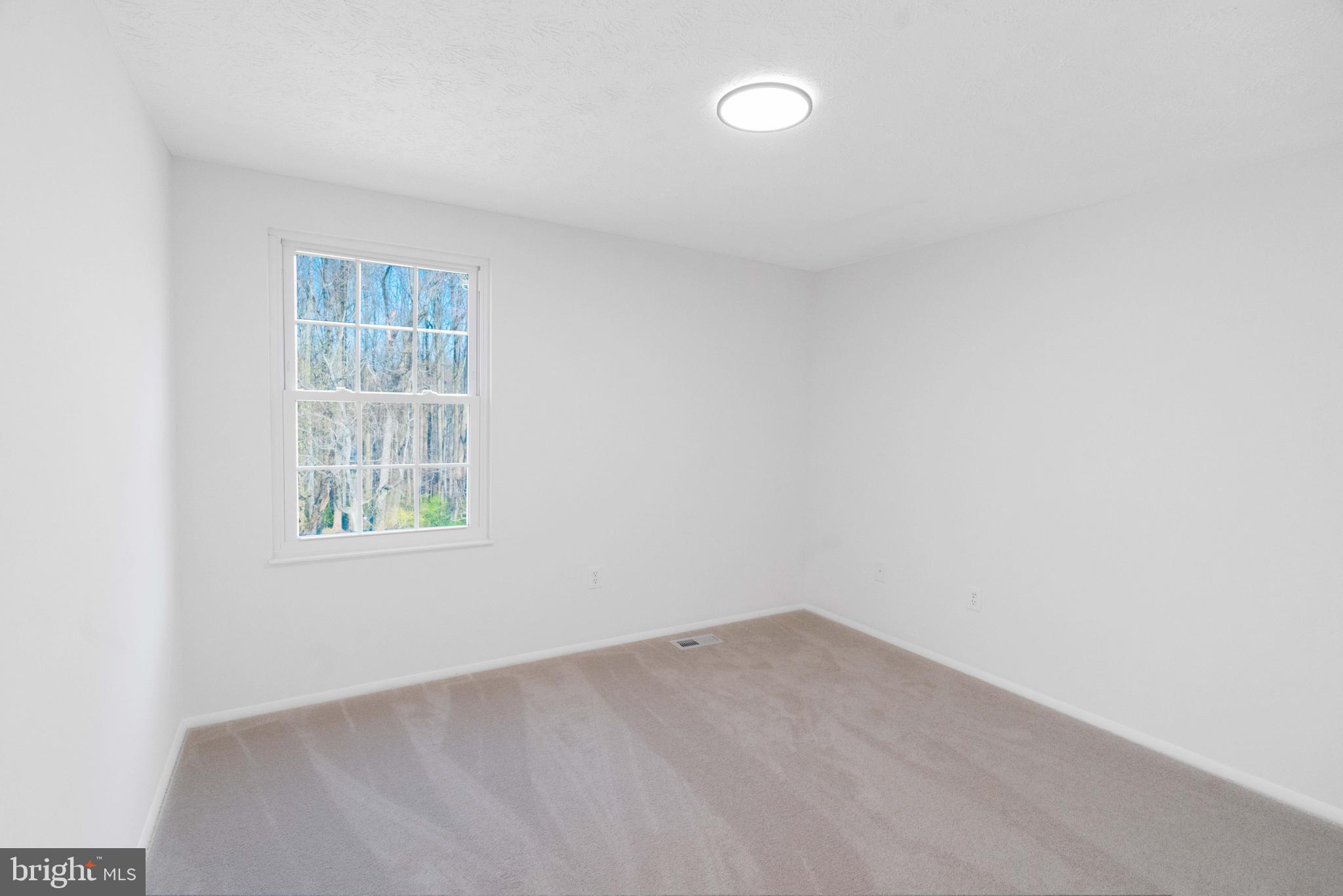 1316 WINDMILL LANE