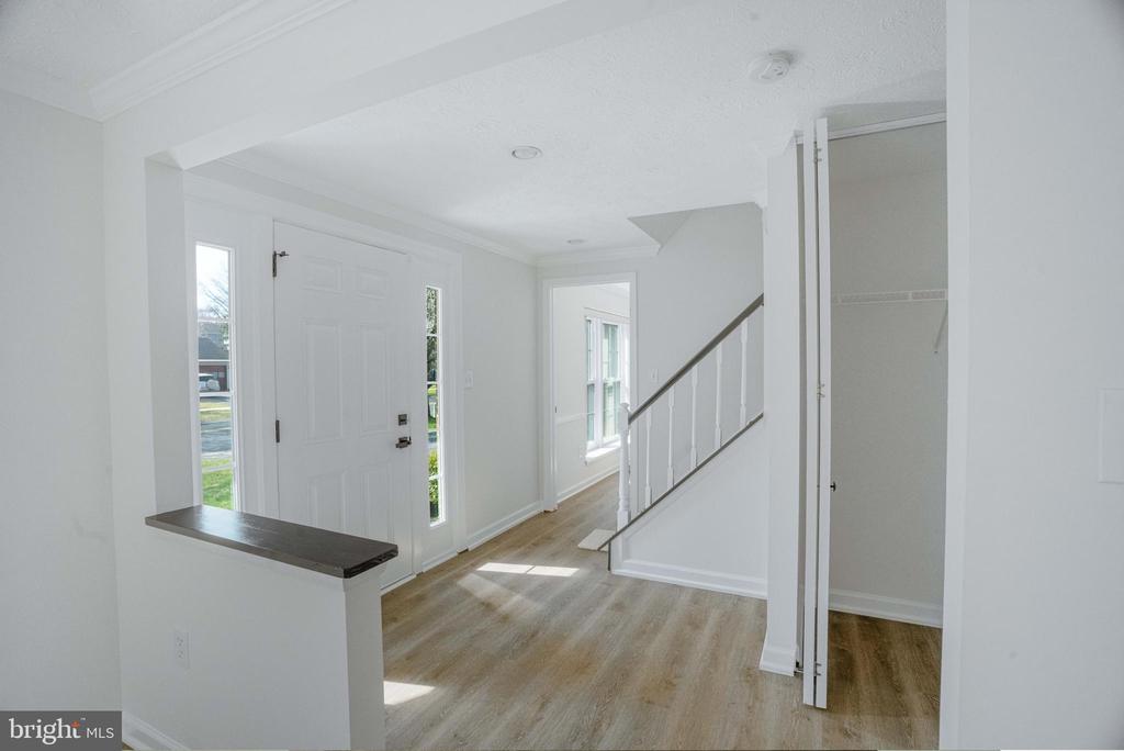 1316 WINDMILL LANE