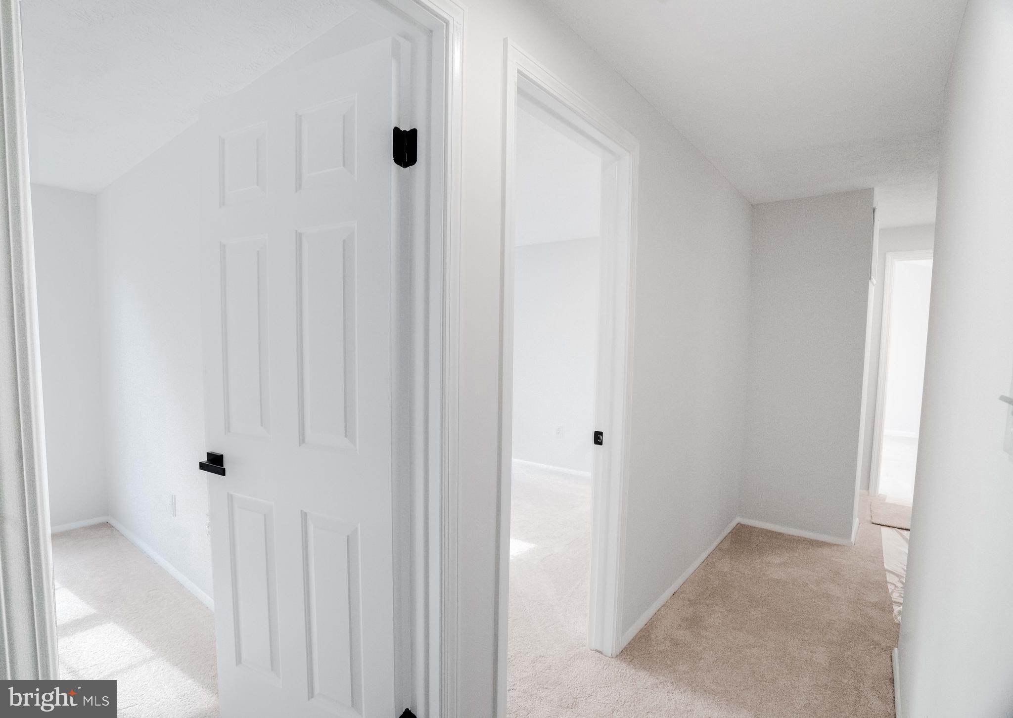 1316 WINDMILL LANE
