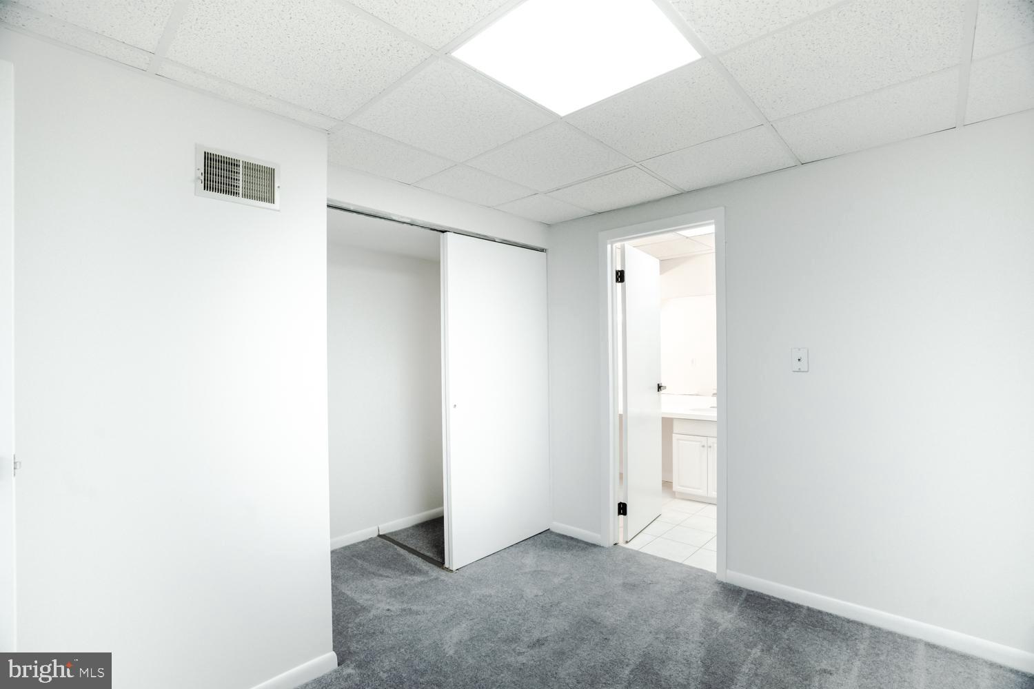 1316 WINDMILL LANE