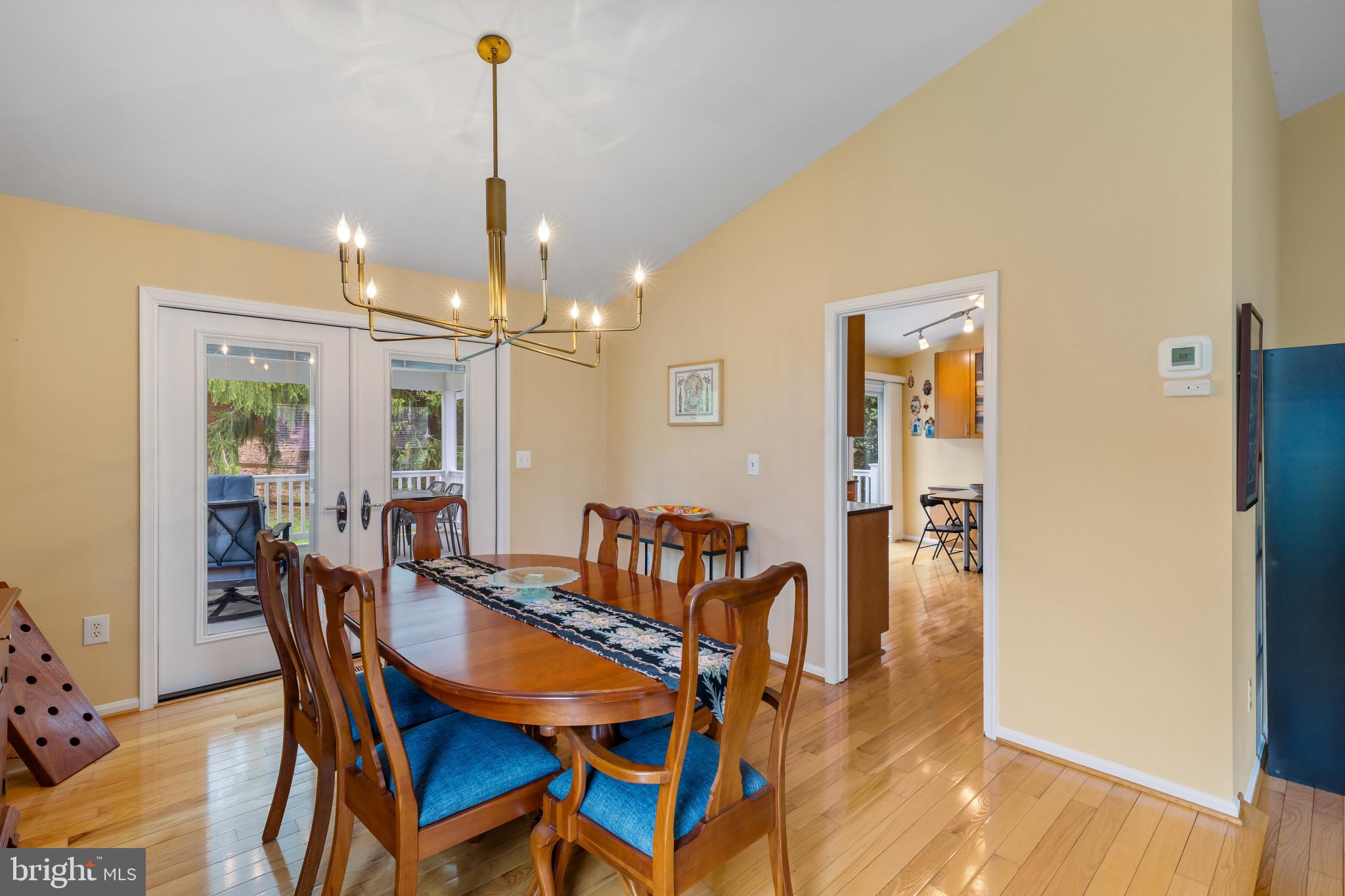 6 CHANCELET COURT